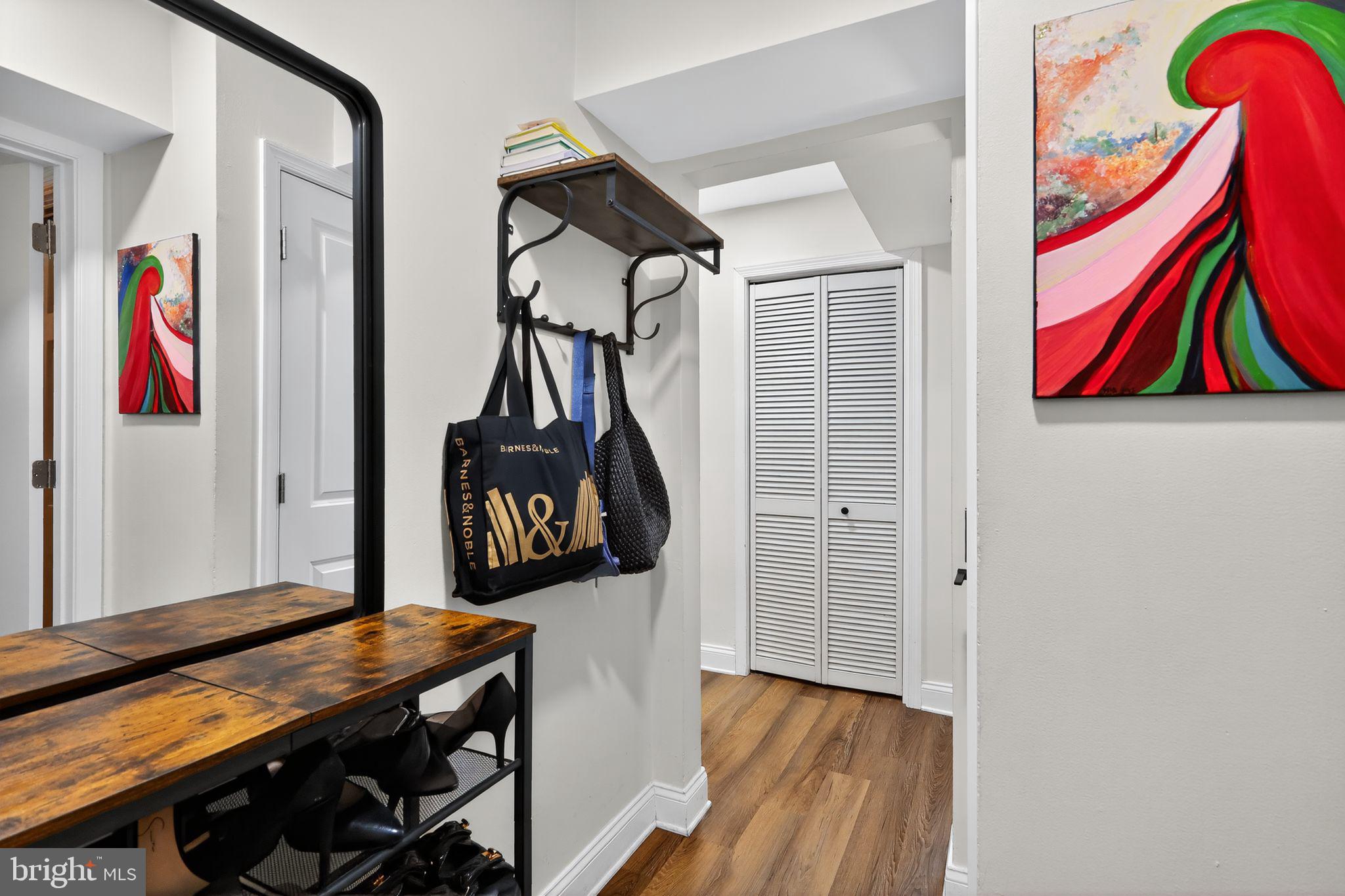 33 KENNEDY STREET NW 101