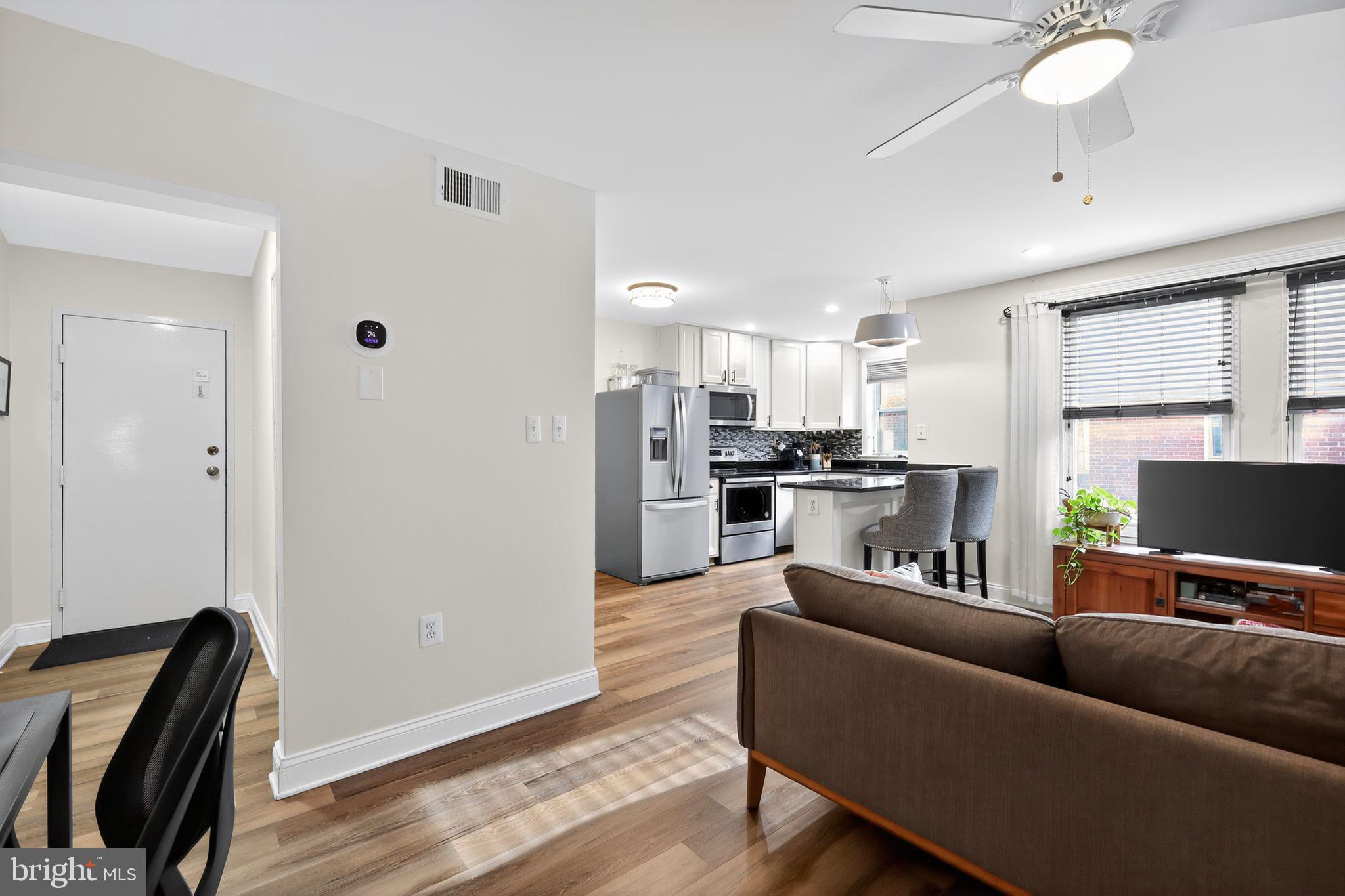 33 KENNEDY STREET NW 101