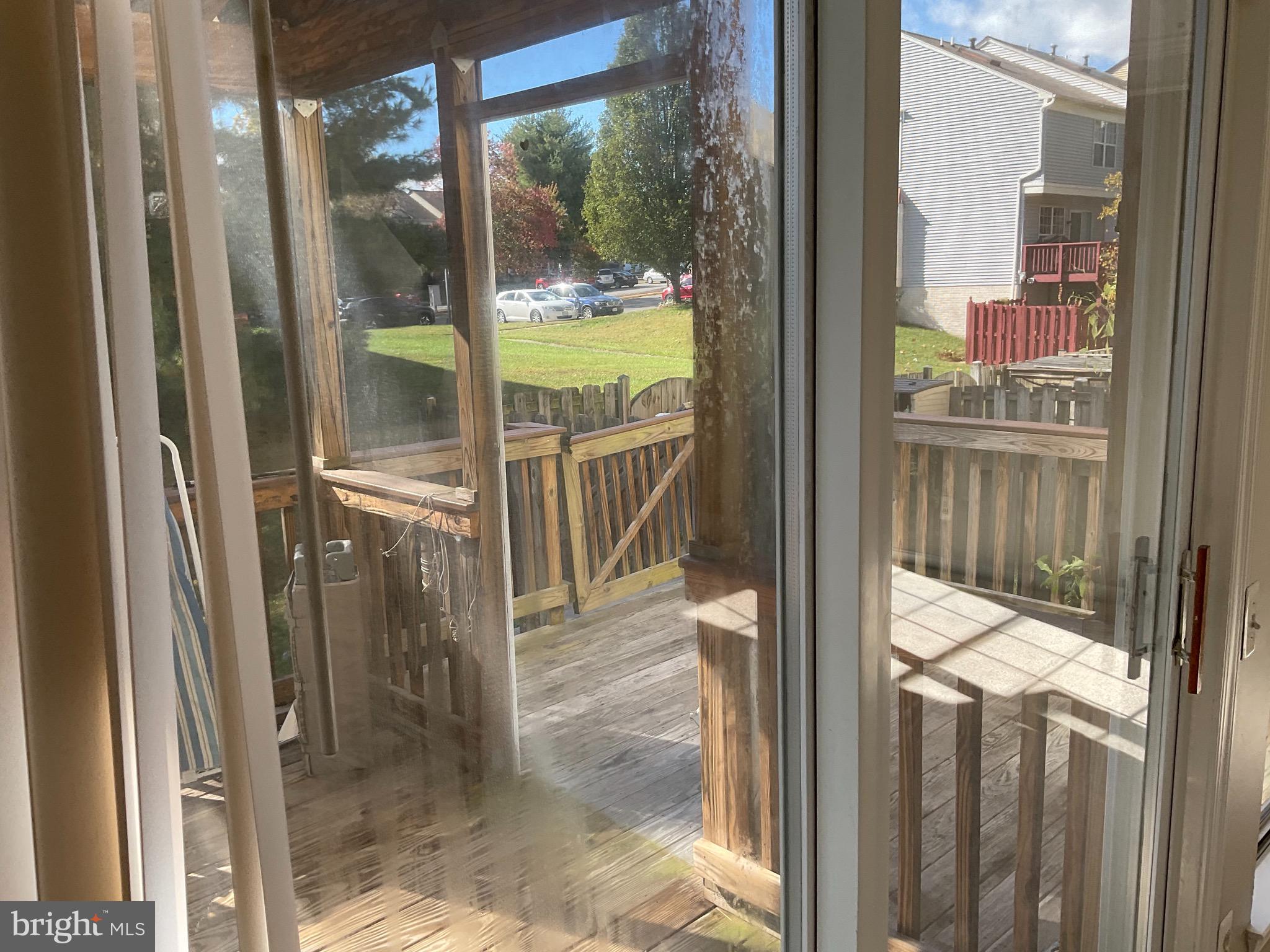 RIVER OAKS - Residential Lease