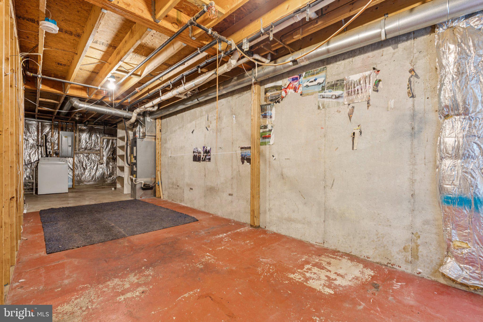 JOHNSON PLACE - Residential Lease