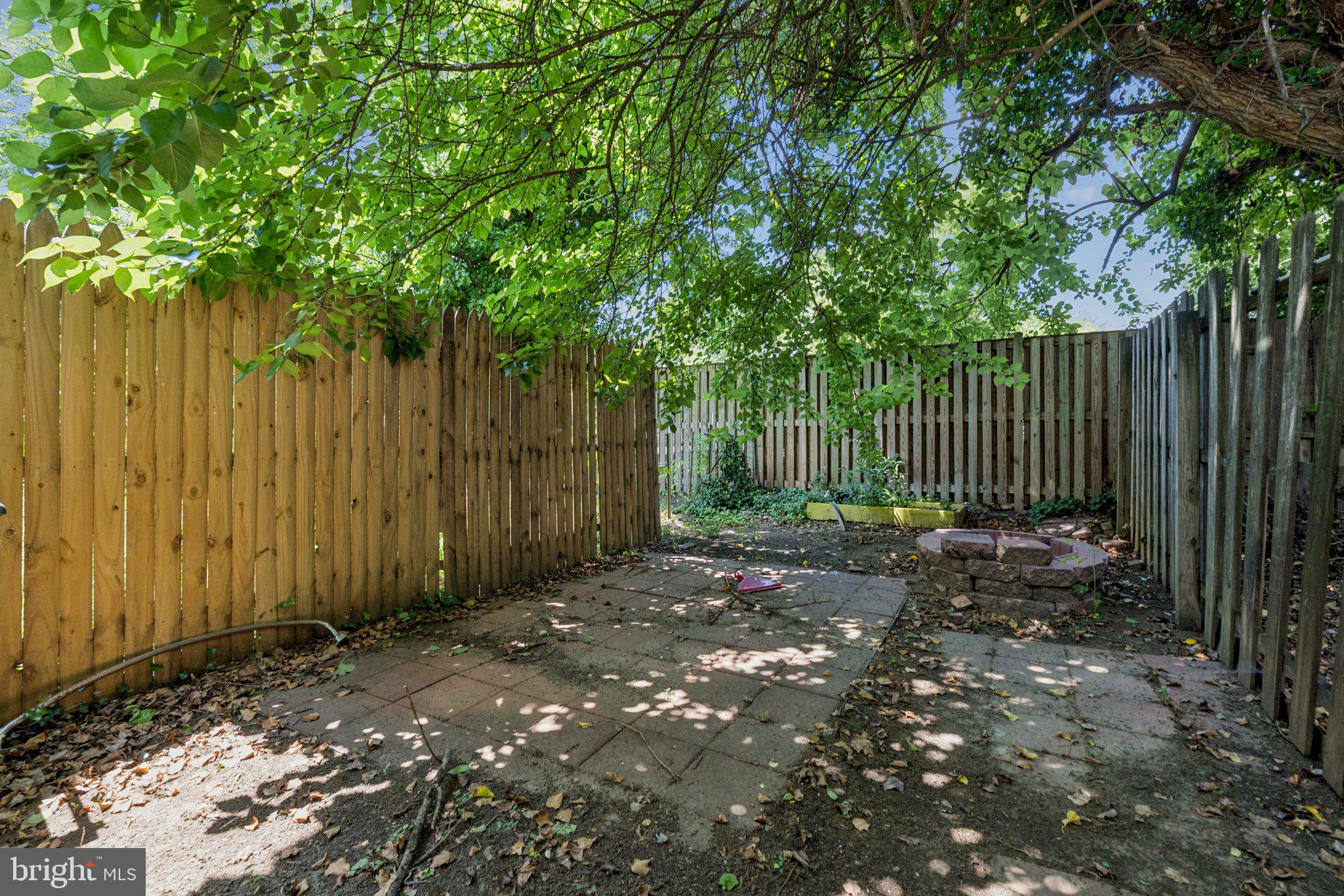 JOHNSON PLACE - Residential Lease