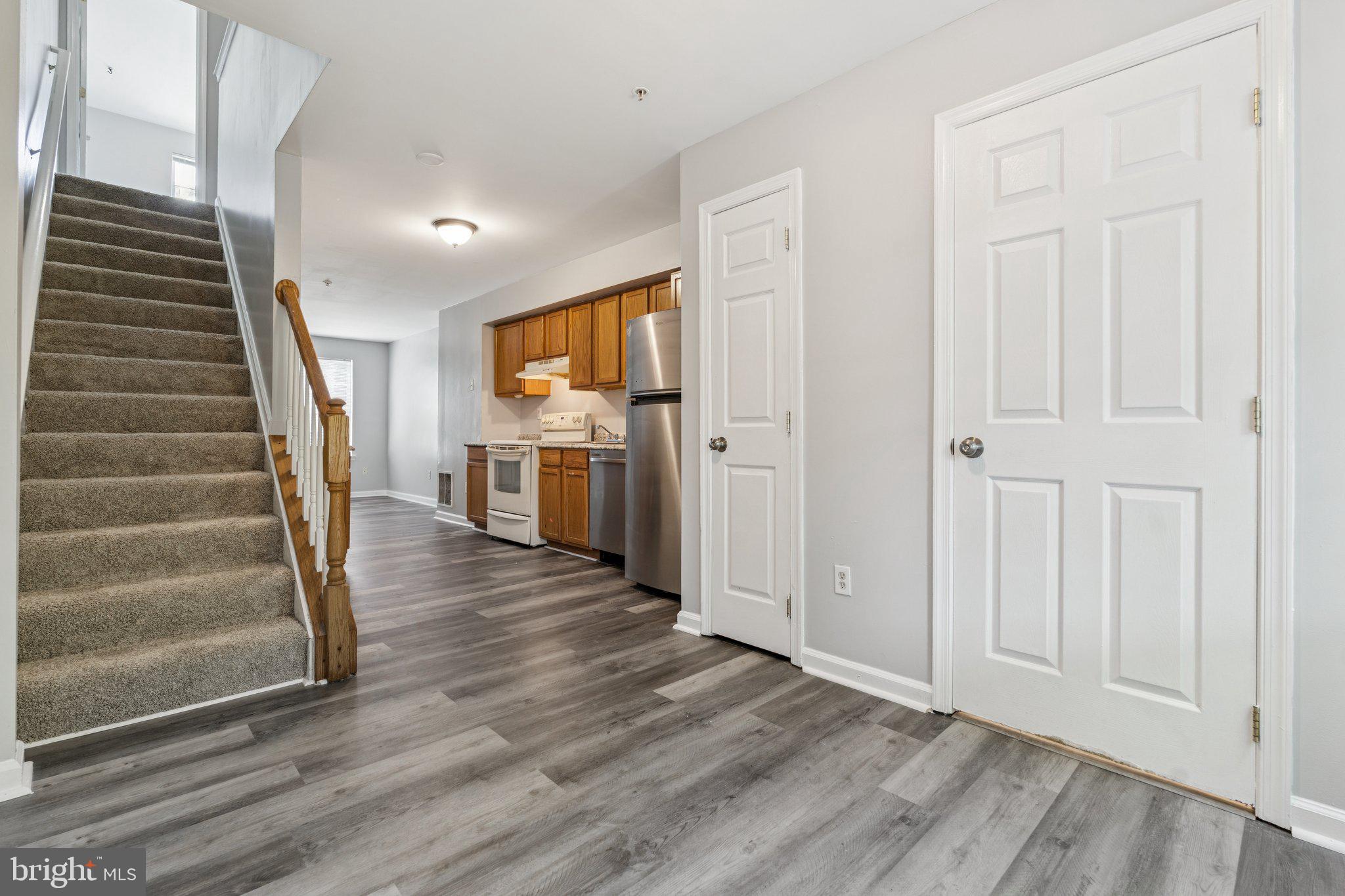 JOHNSON PLACE - Residential Lease