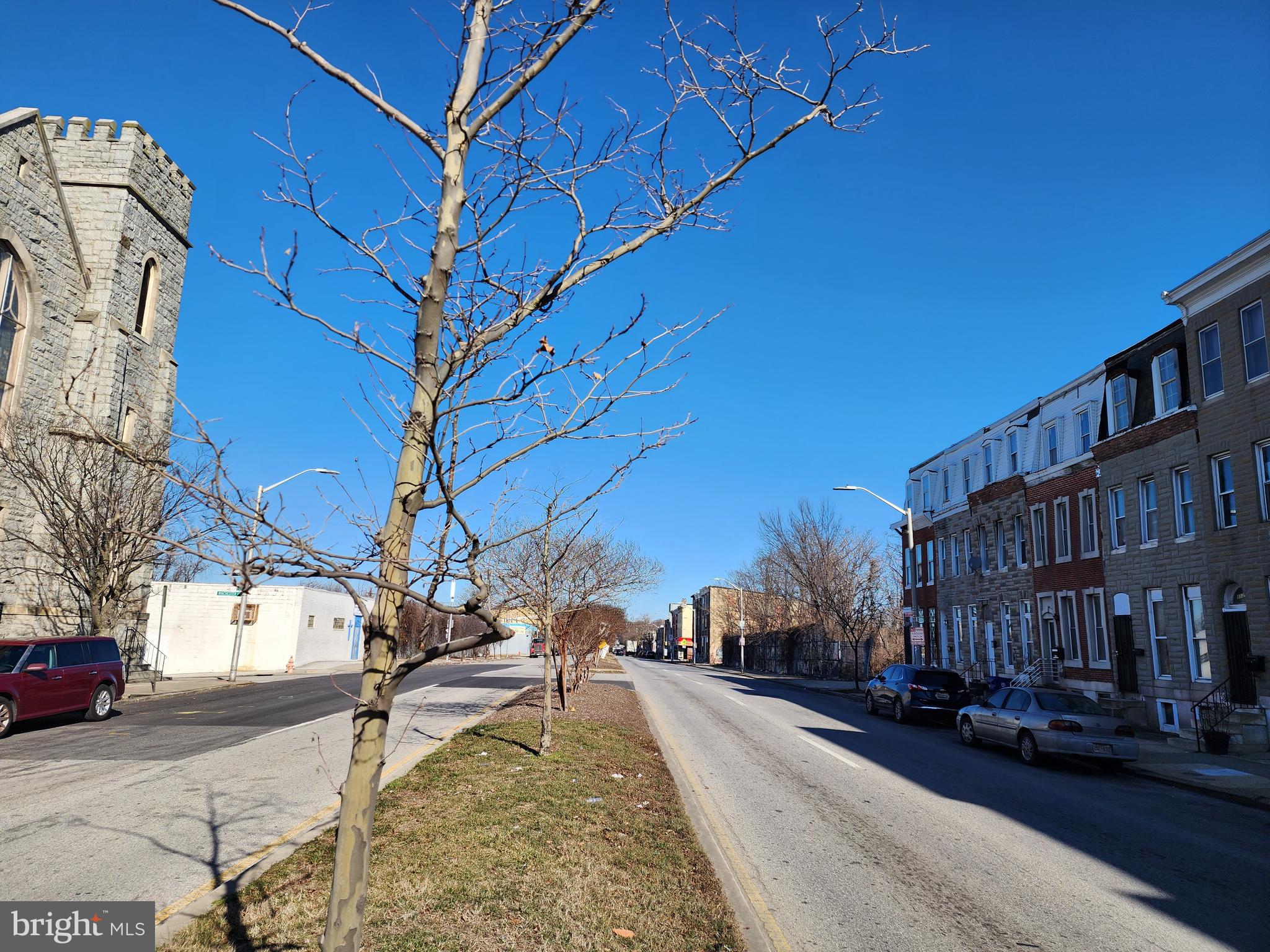 SANDTOWN-WINCHESTER - Residential