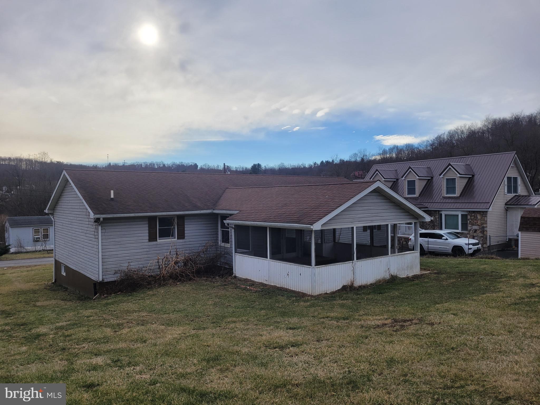 ECKHART - Residential