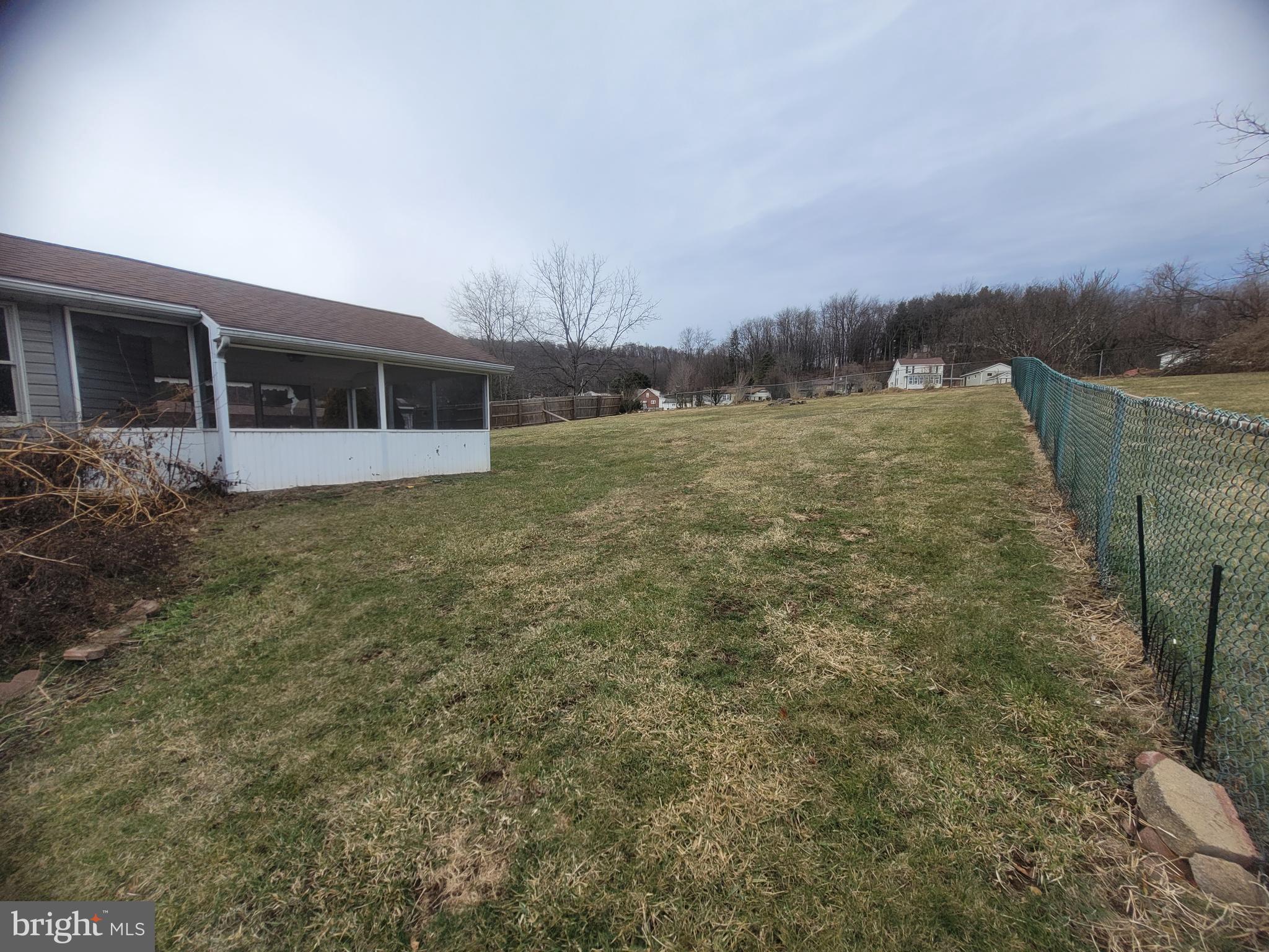 ECKHART - Residential