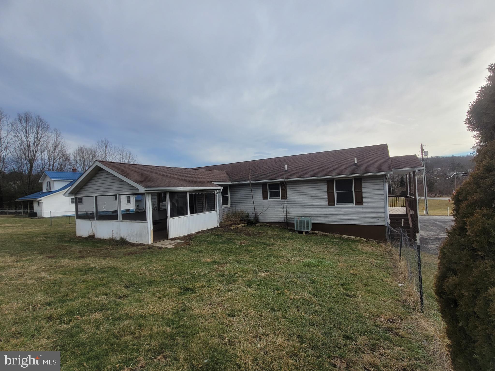 ECKHART - Residential