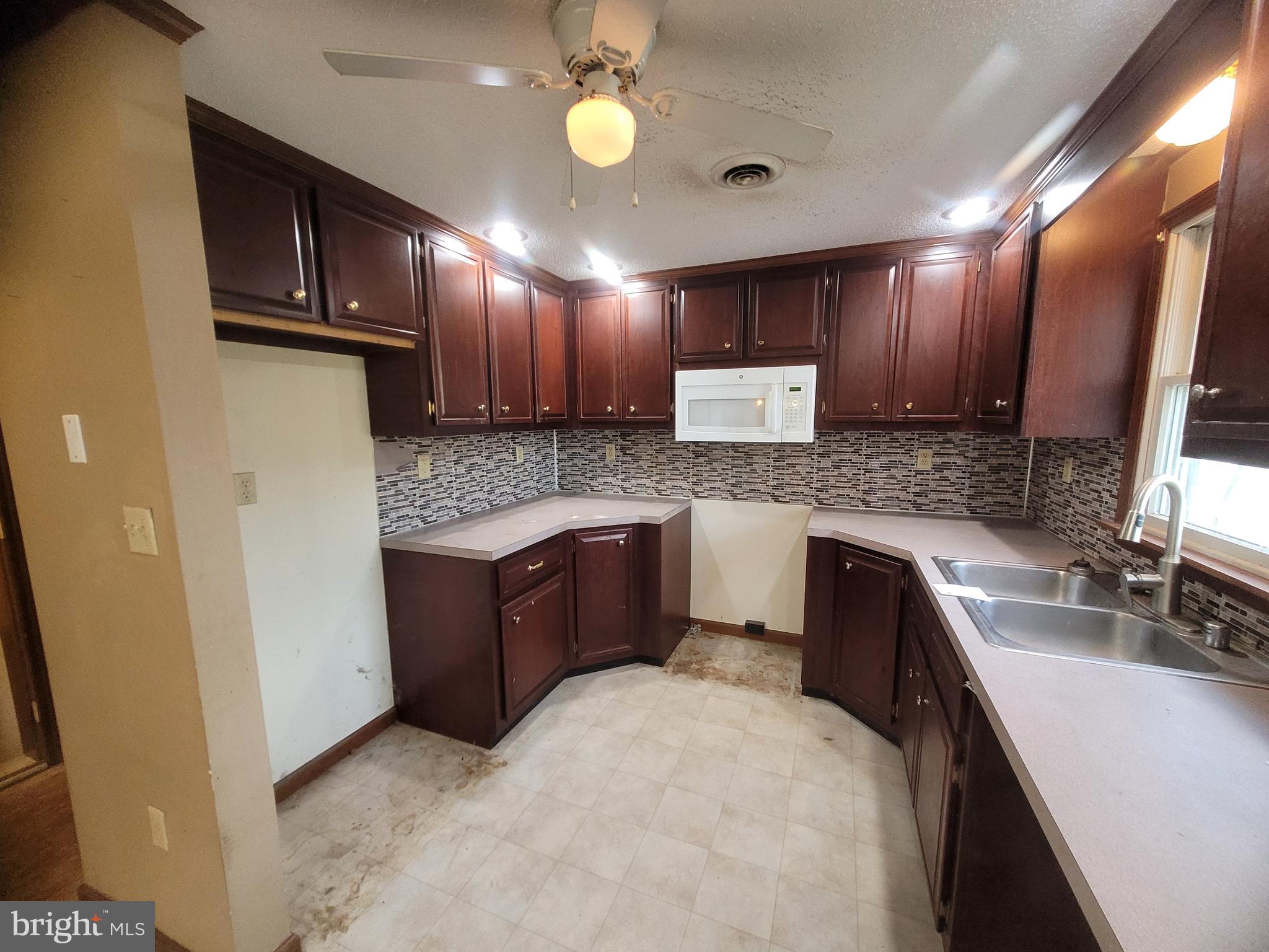 ECKHART - Residential