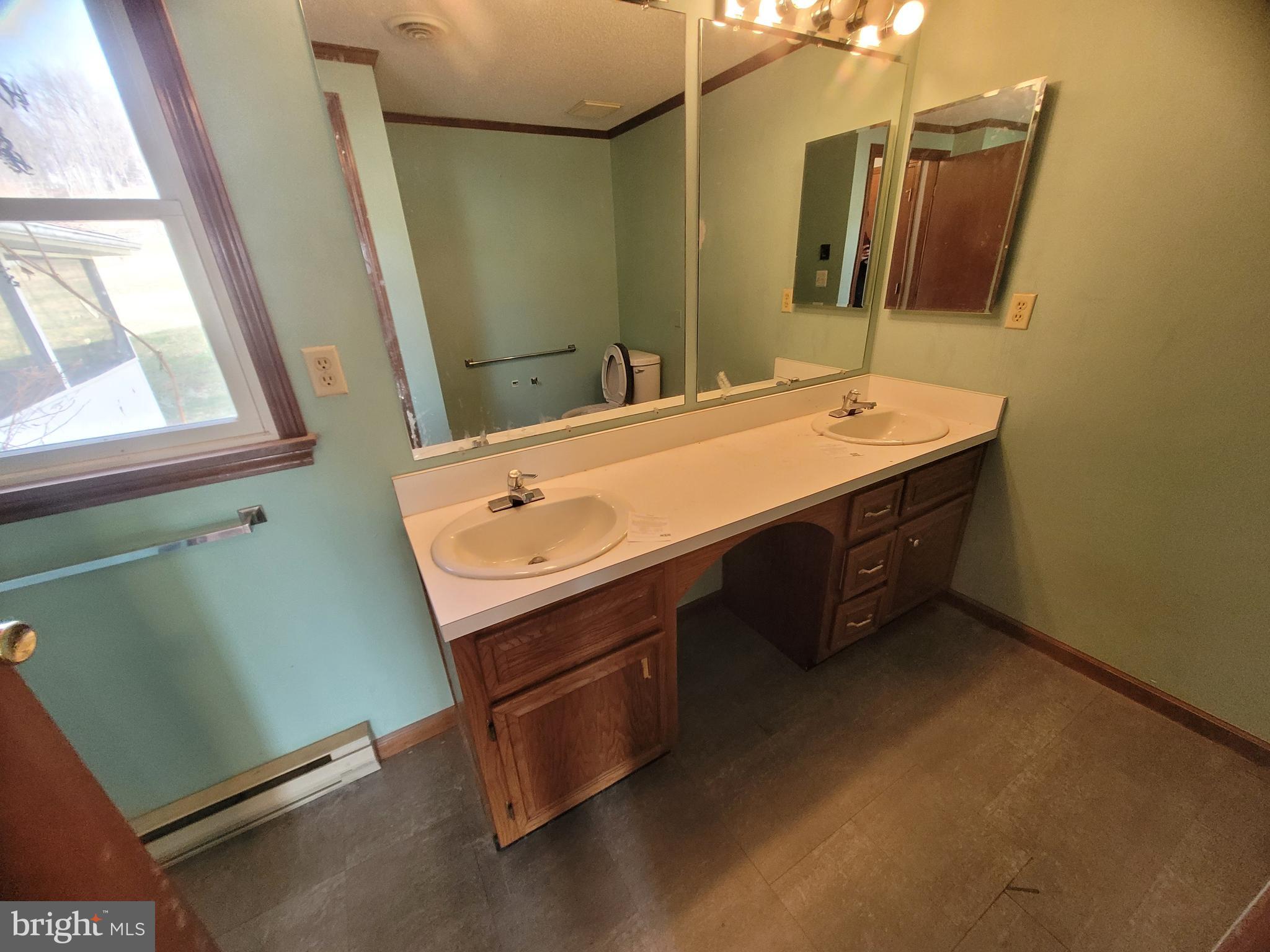 ECKHART - Residential