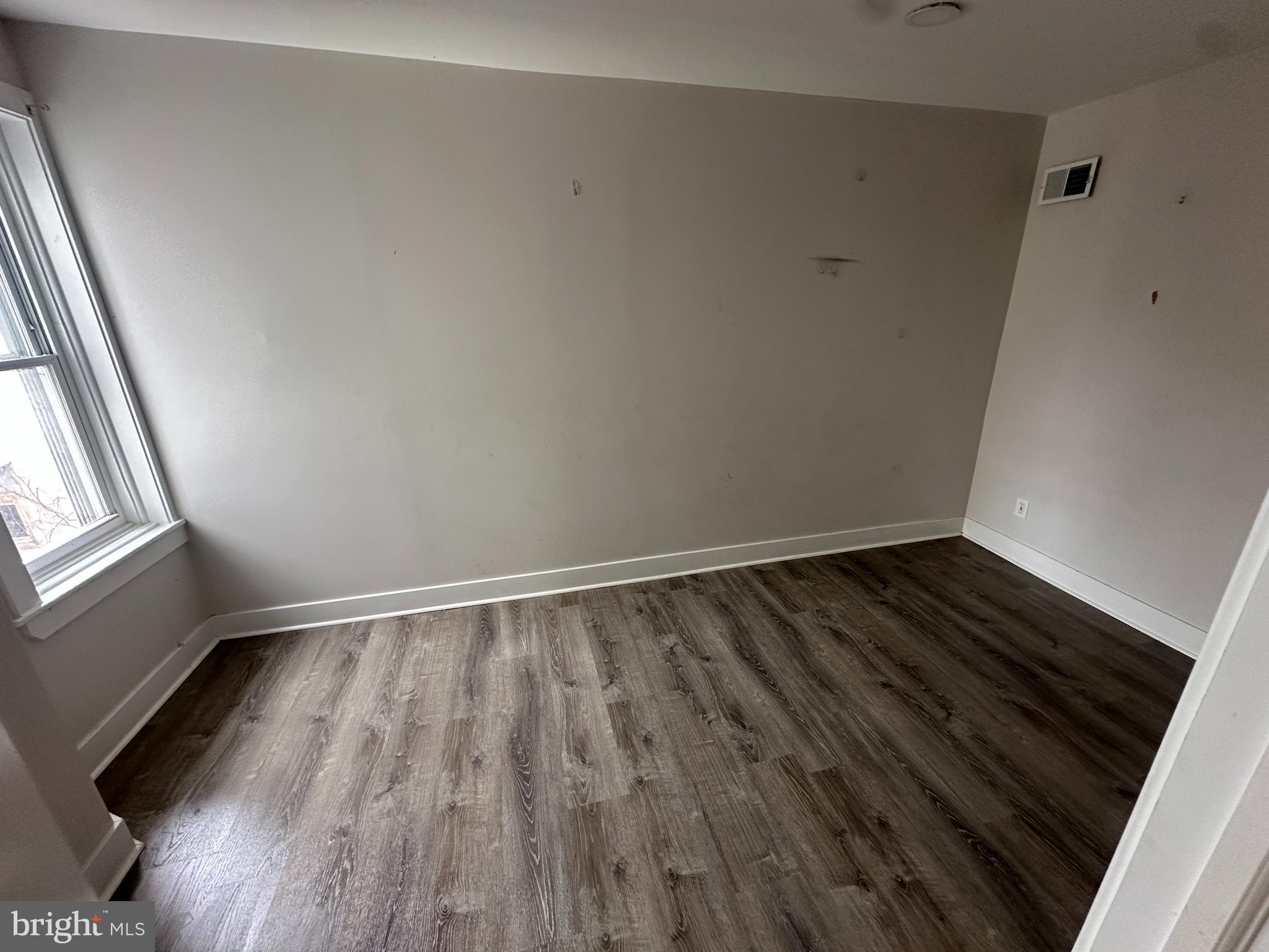 PHILADELPHIA (WEST) - Residential