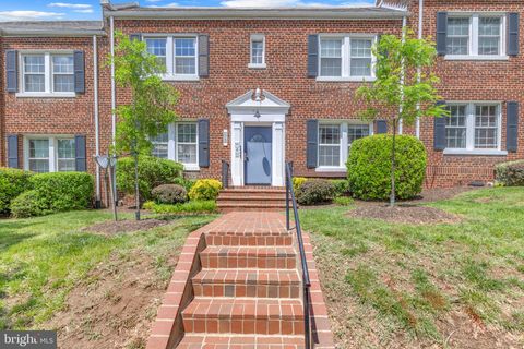 945 RANDOLPH STREET NW A WASHINGTON DC 20011
