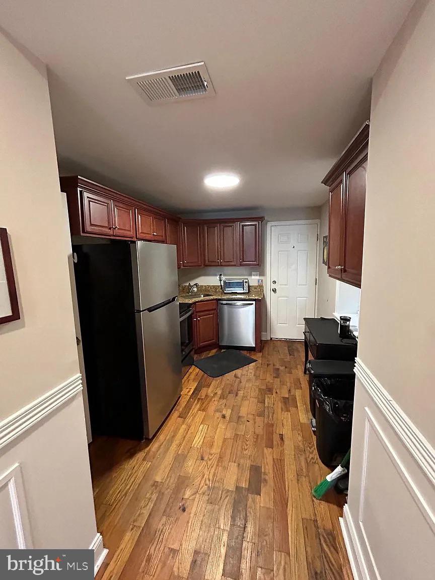 FRANCISVILLE - Residential Lease