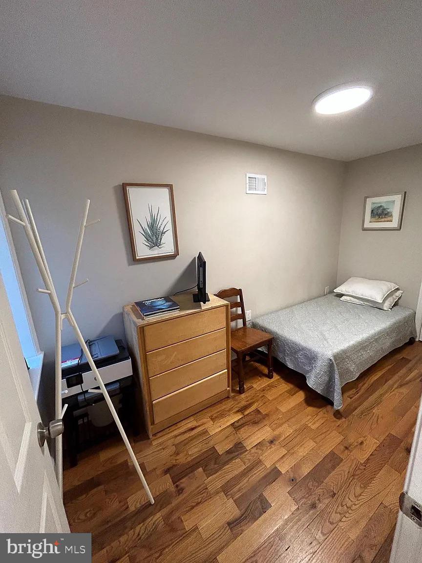 FRANCISVILLE - Residential Lease