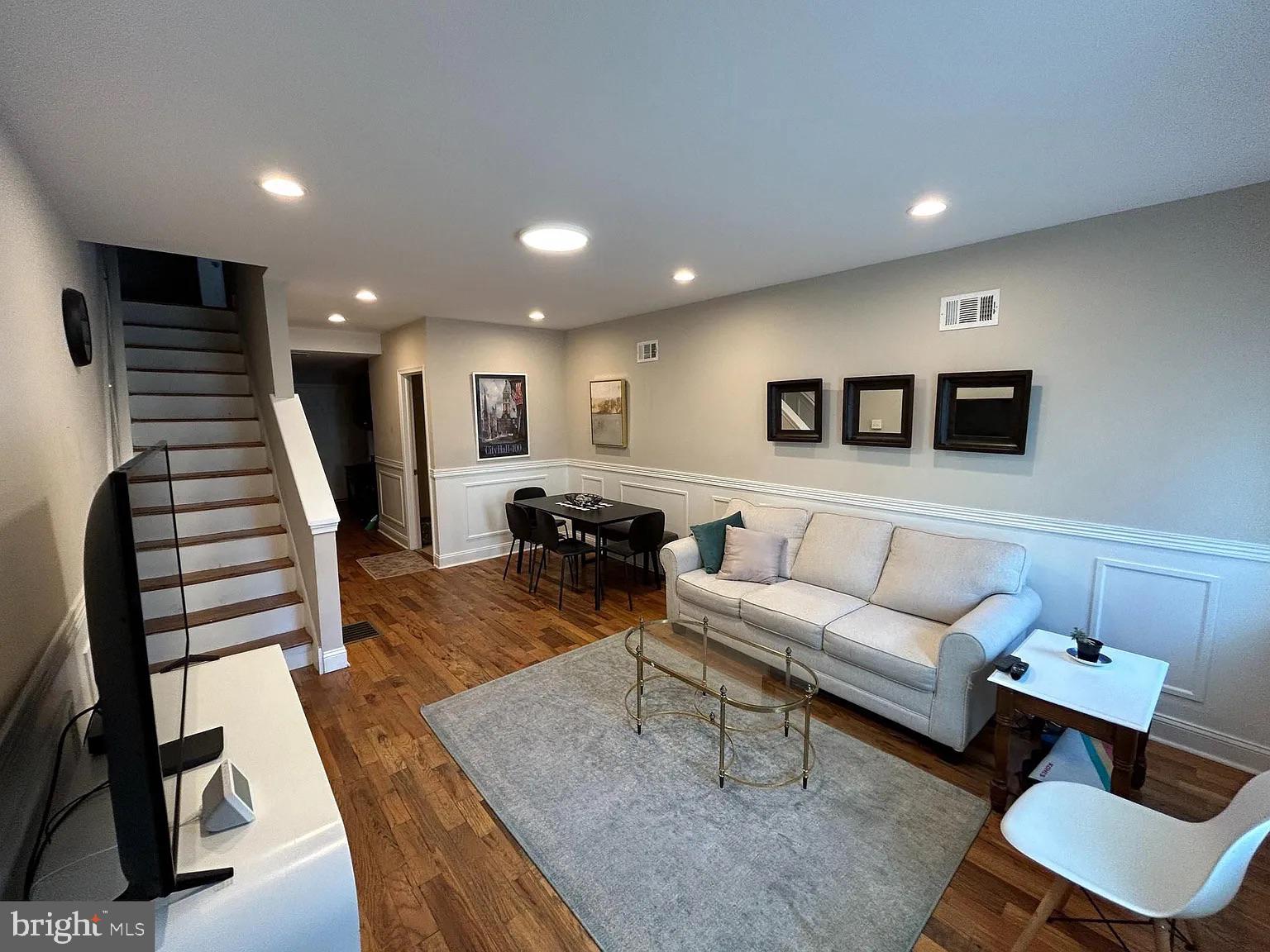 FRANCISVILLE - Residential Lease