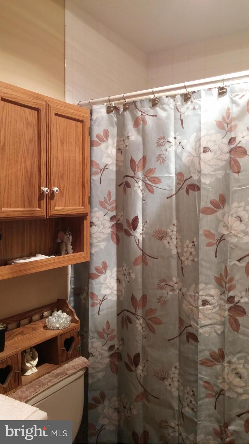 VALLEY VIEW ACRES - Residential