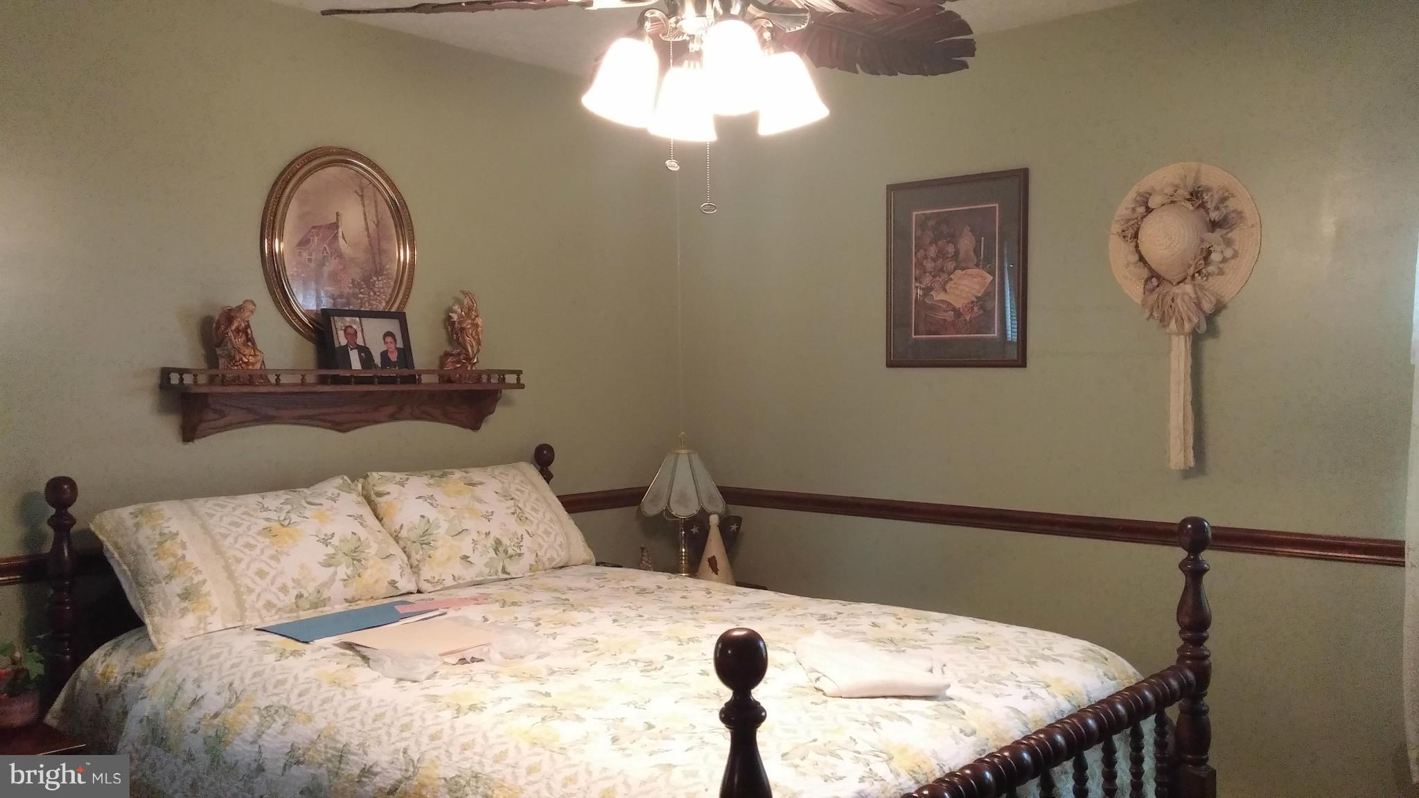 VALLEY VIEW ACRES - Residential