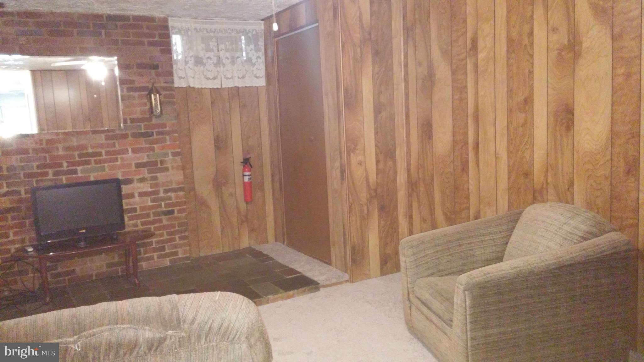 VALLEY VIEW ACRES - Residential