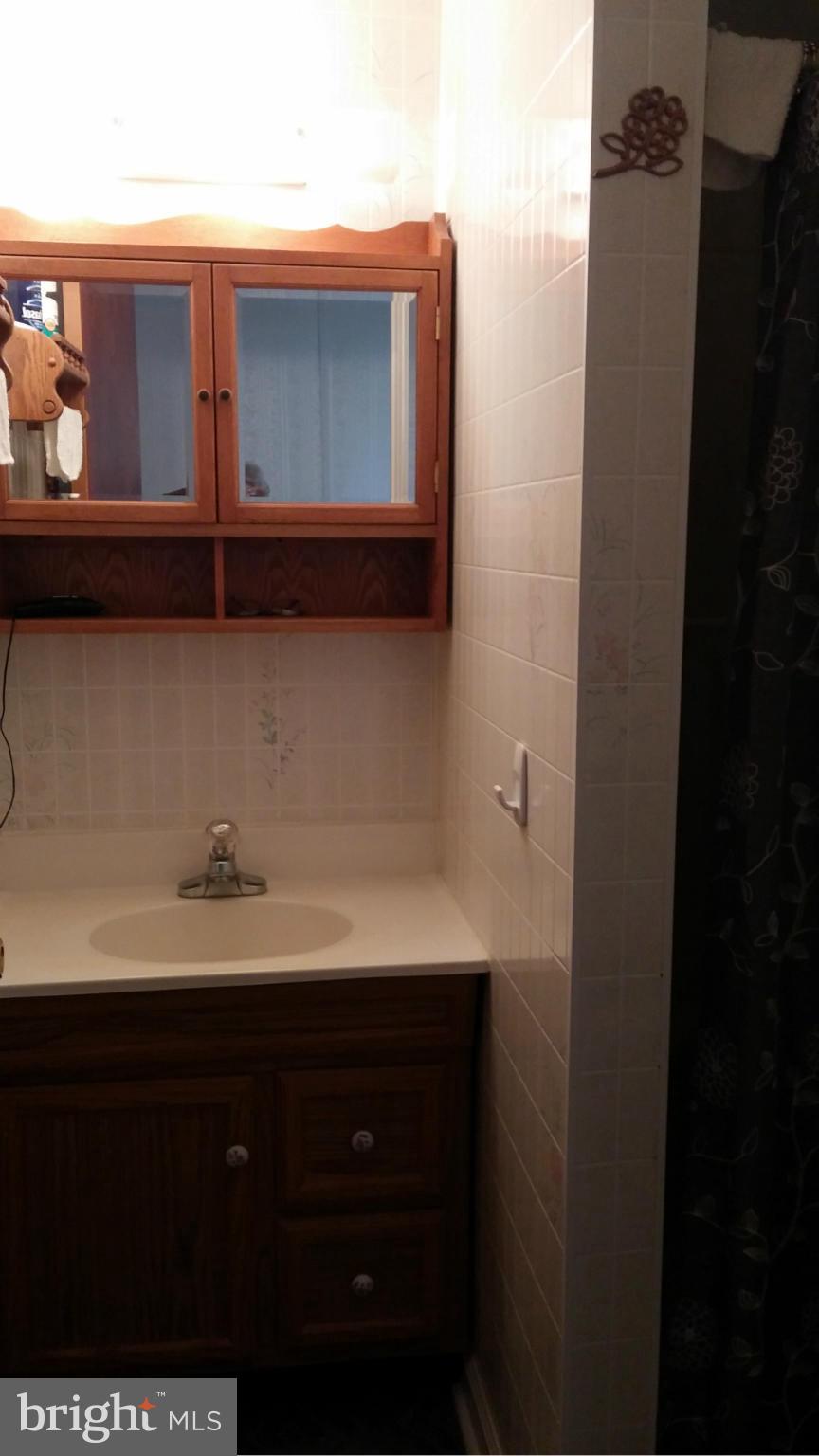 VALLEY VIEW ACRES - Residential