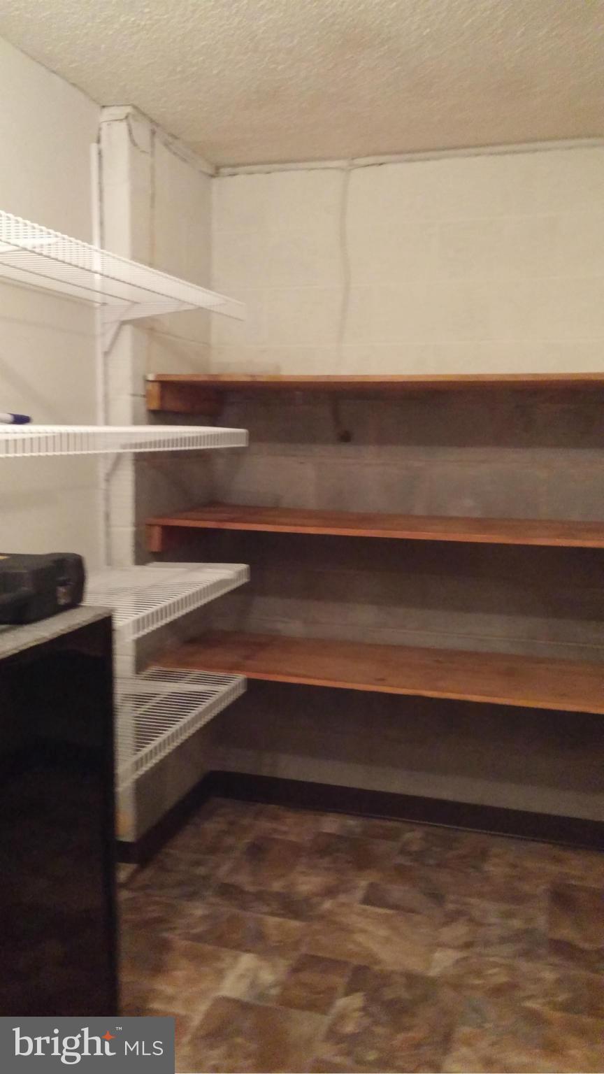 VALLEY VIEW ACRES - Residential