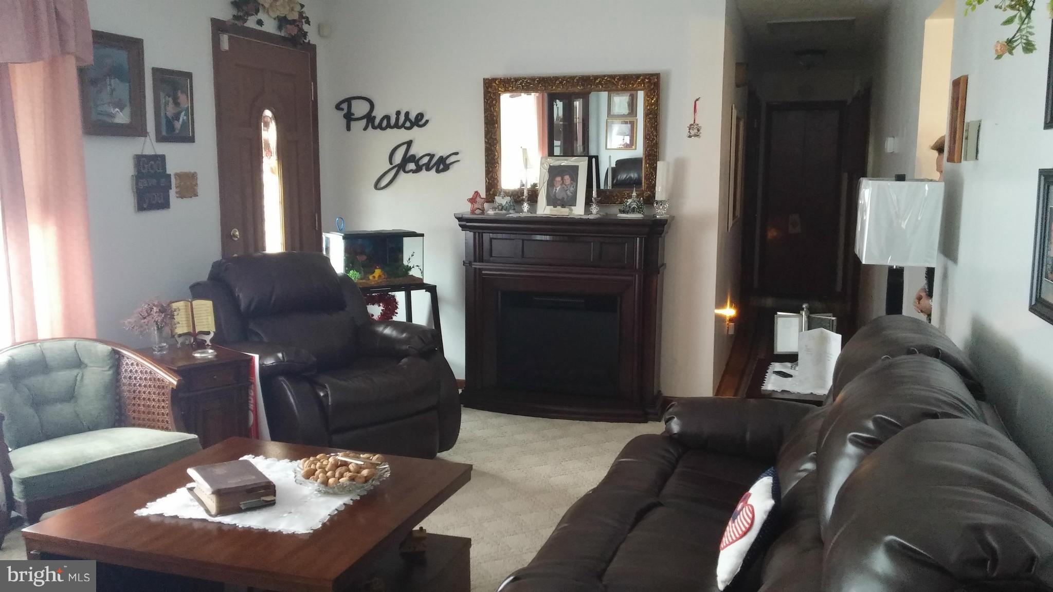 VALLEY VIEW ACRES - Residential