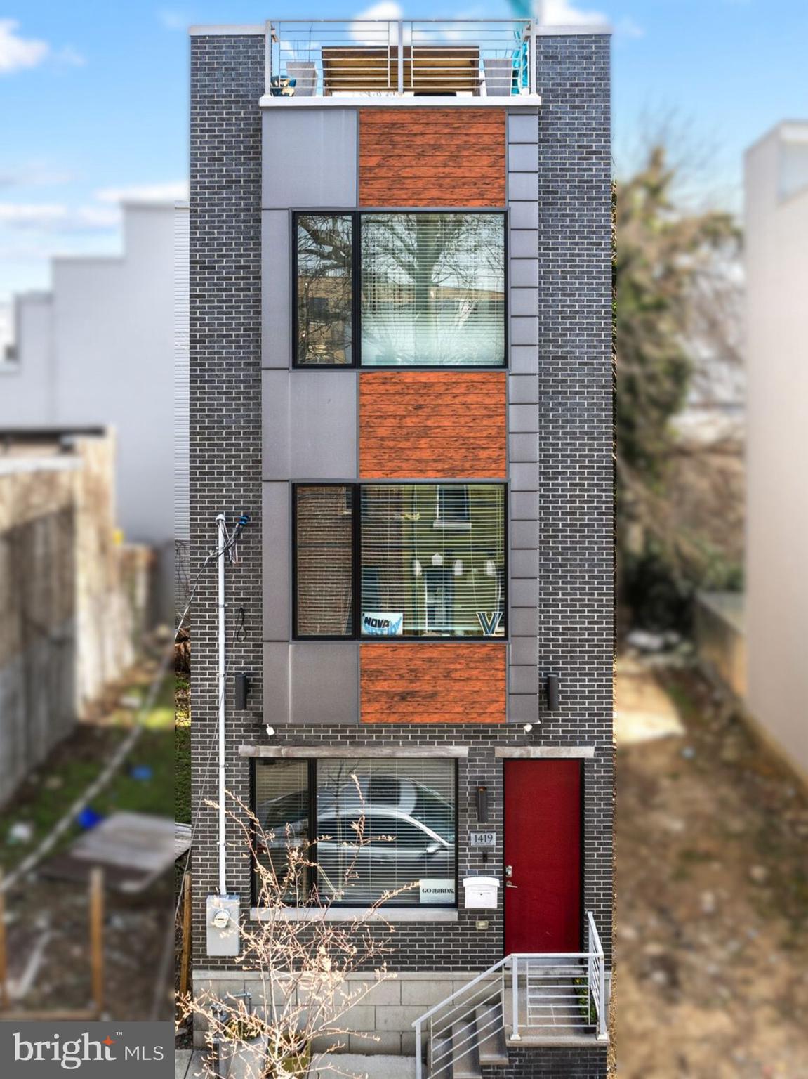 POINT BREEZE - Residential
