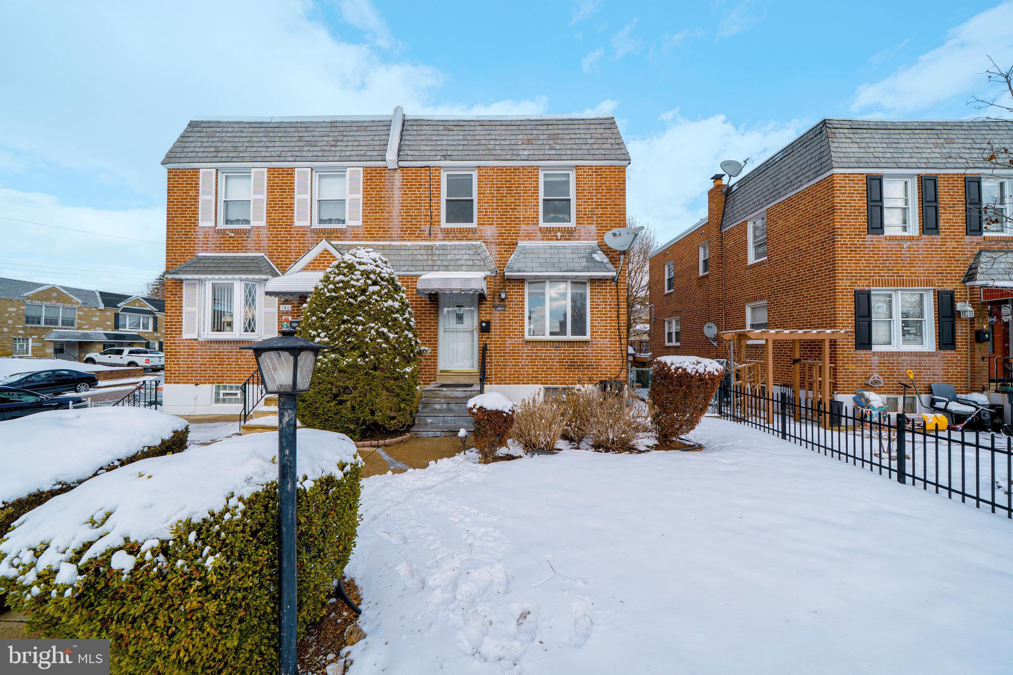 RHAWNHURST - Residential