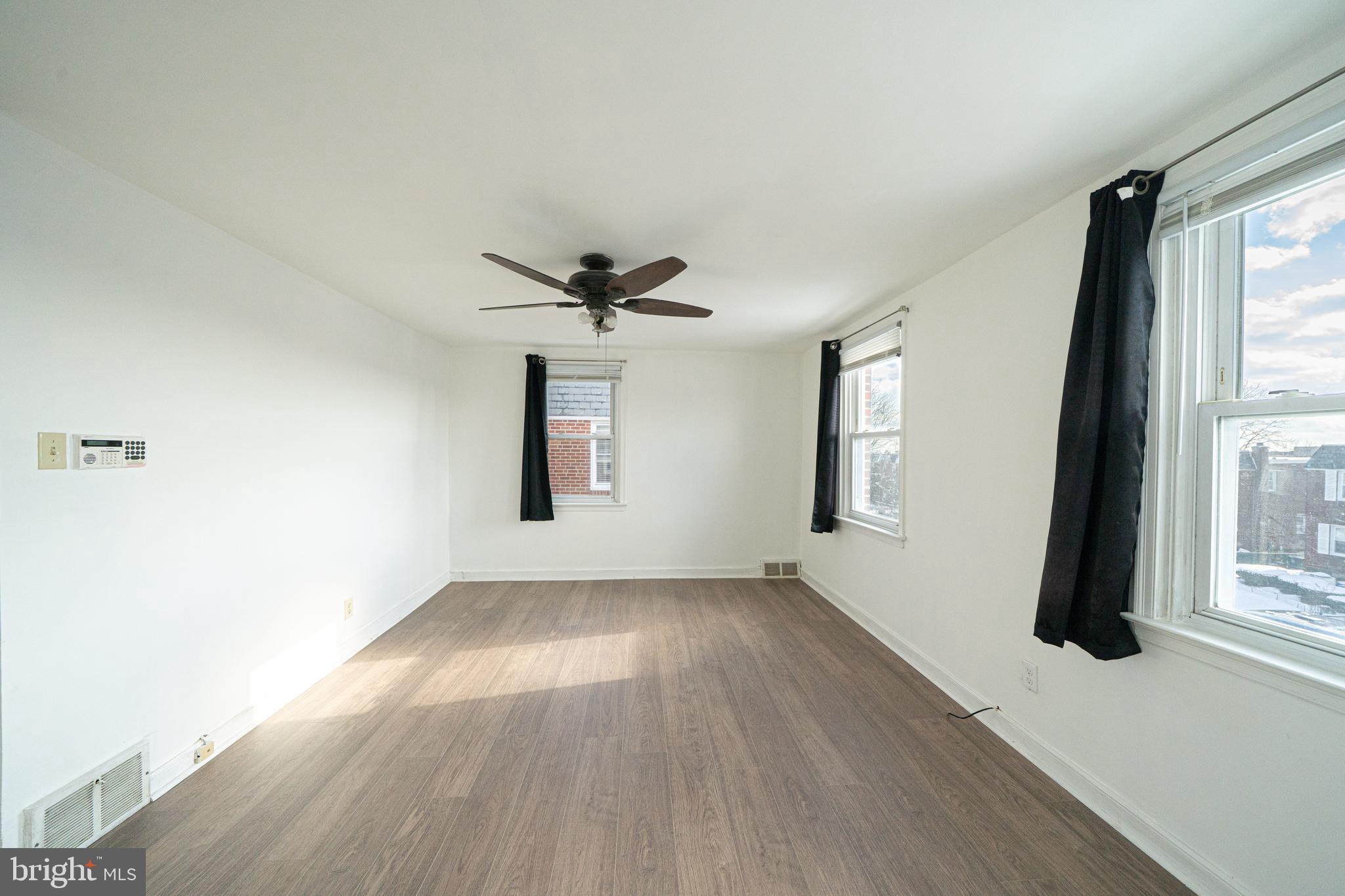 RHAWNHURST - Residential