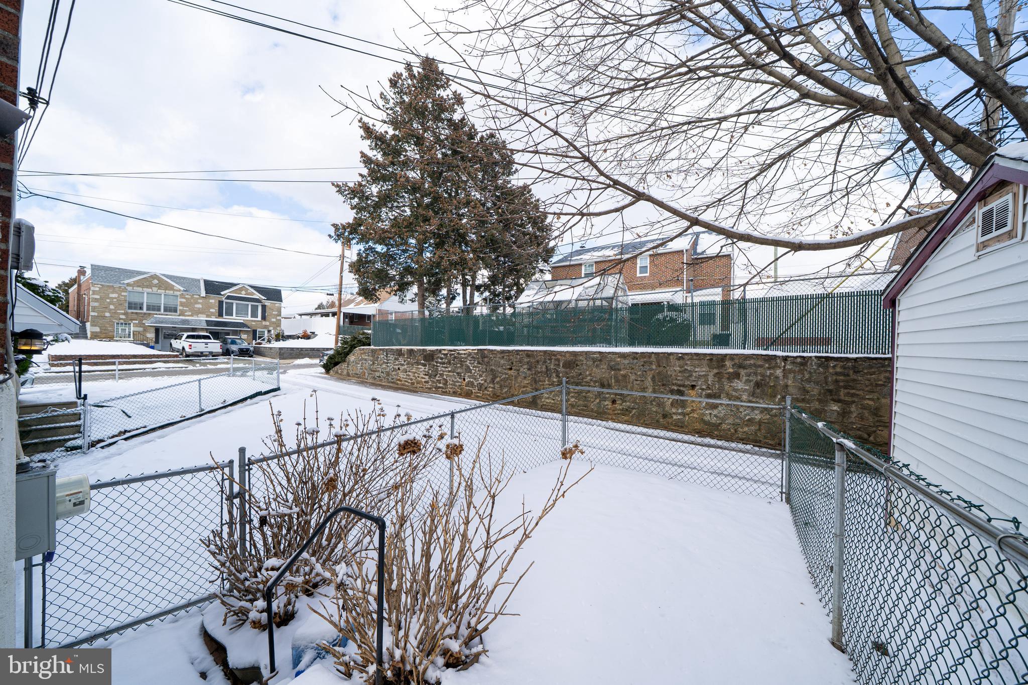 RHAWNHURST - Residential