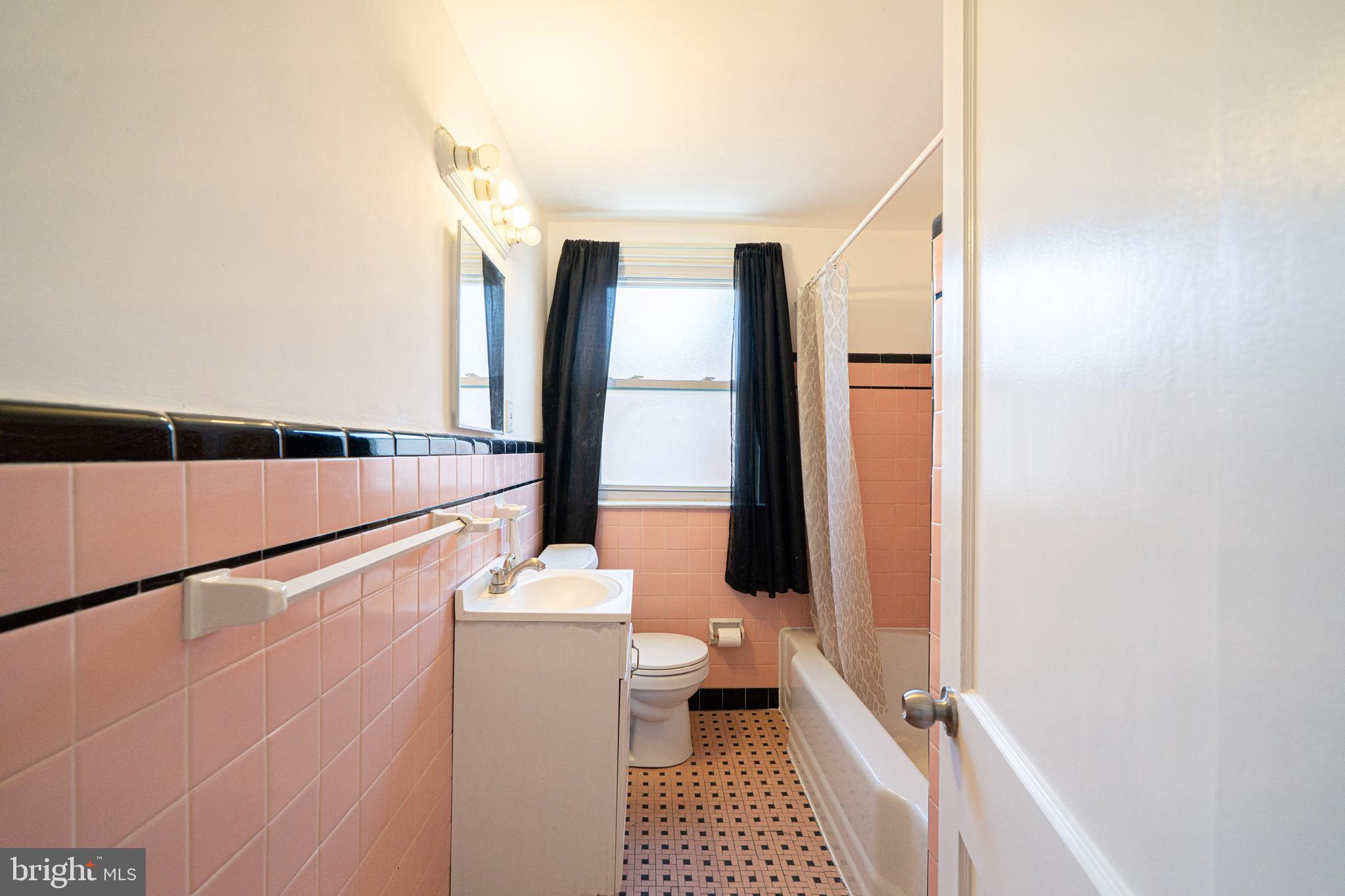 RHAWNHURST - Residential