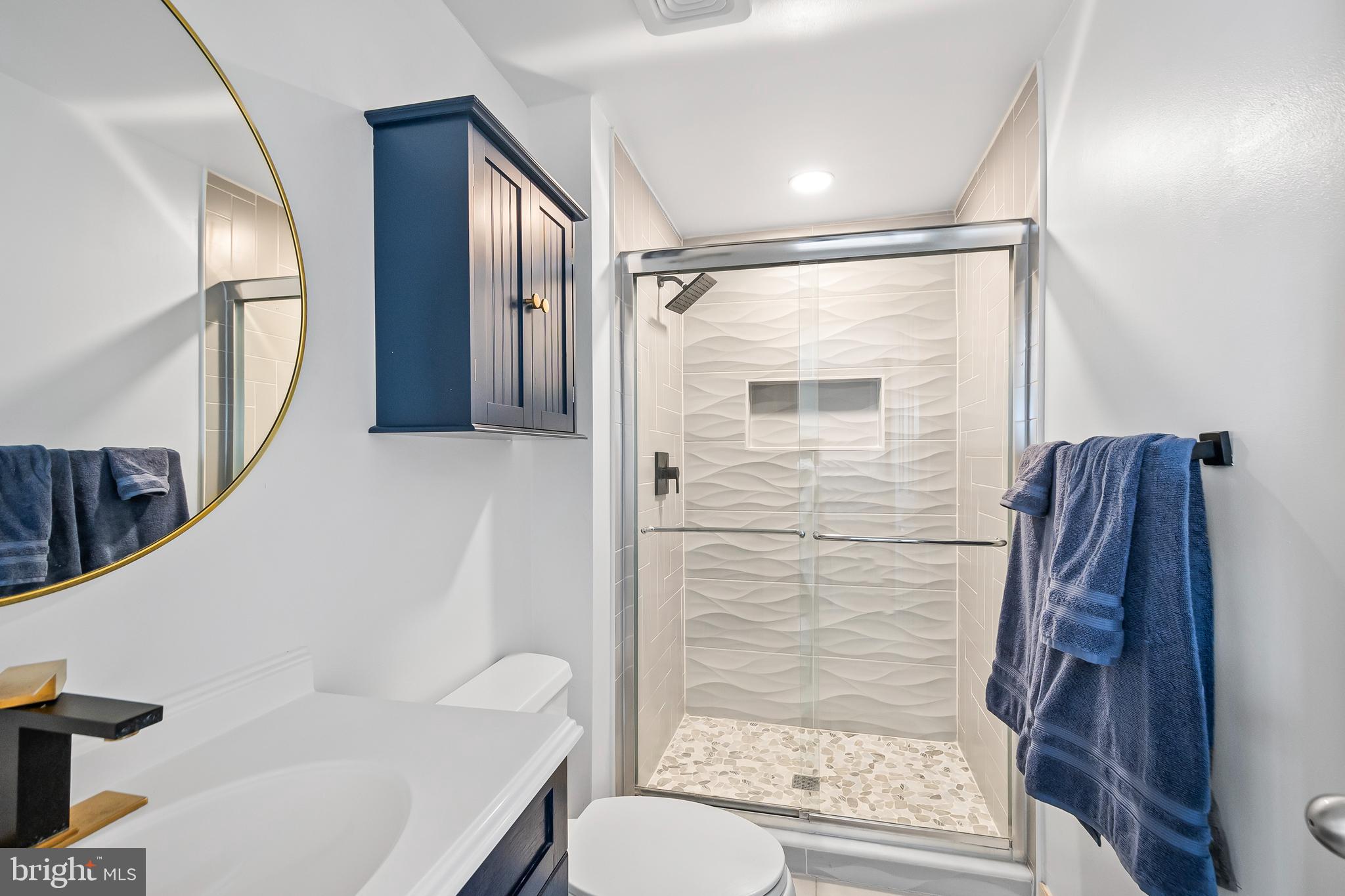 D EVEREUX WEST - Residential