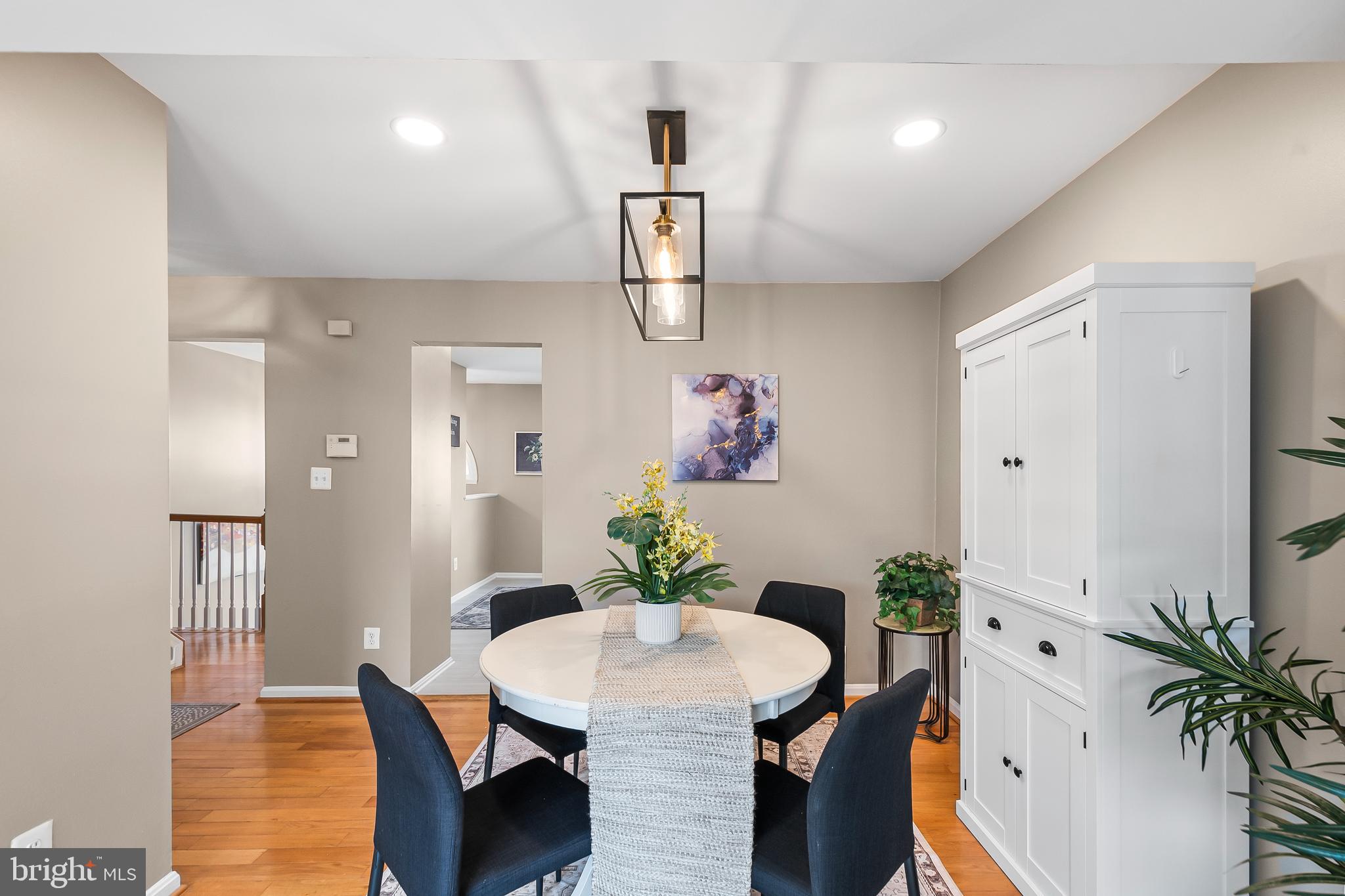 D EVEREUX WEST - Residential