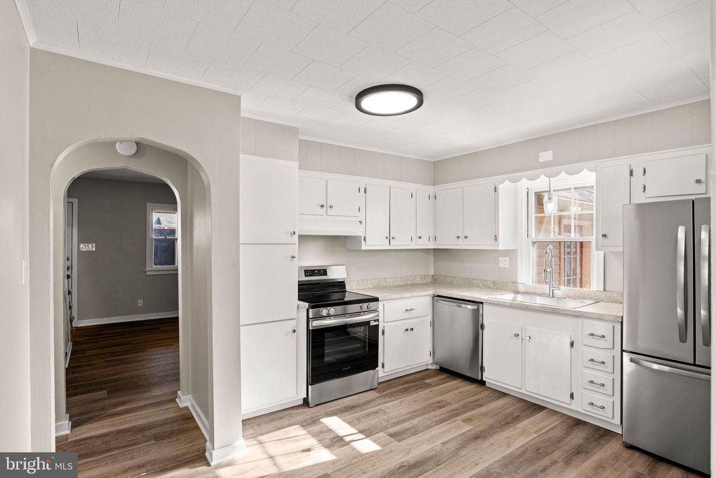 Photo of 450 N 69th Street, HARRISBURG, PA 17111 (MLS # PADA2052872)