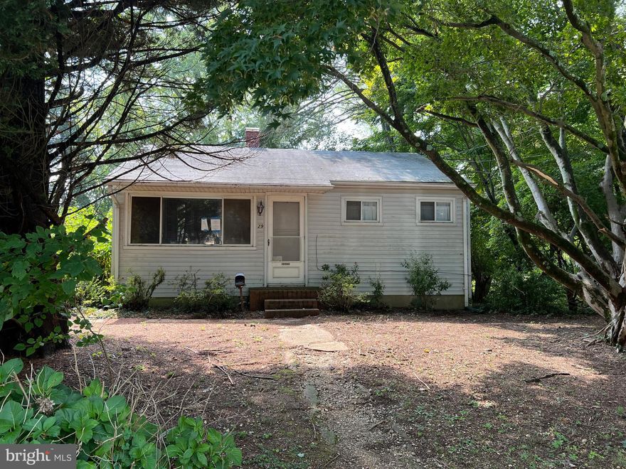Offer deadline is Tuesday (9/19) at 11am. Investor special! This property is in need of a complete rehab. The home sits on a .28 acre lot.  Estate sale - property being sold 100% as-is. Seller requests Gemini Title & Escrow for settlement.