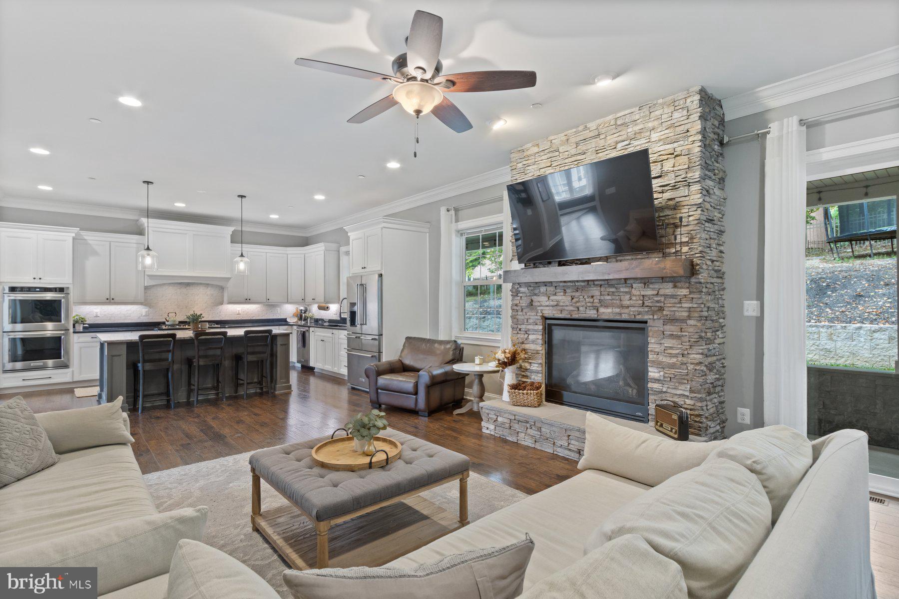 6724 ACCIPITER DRIVE