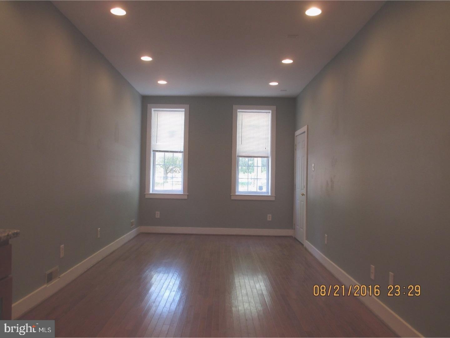 QUEEN VILLAGE - Residential Lease