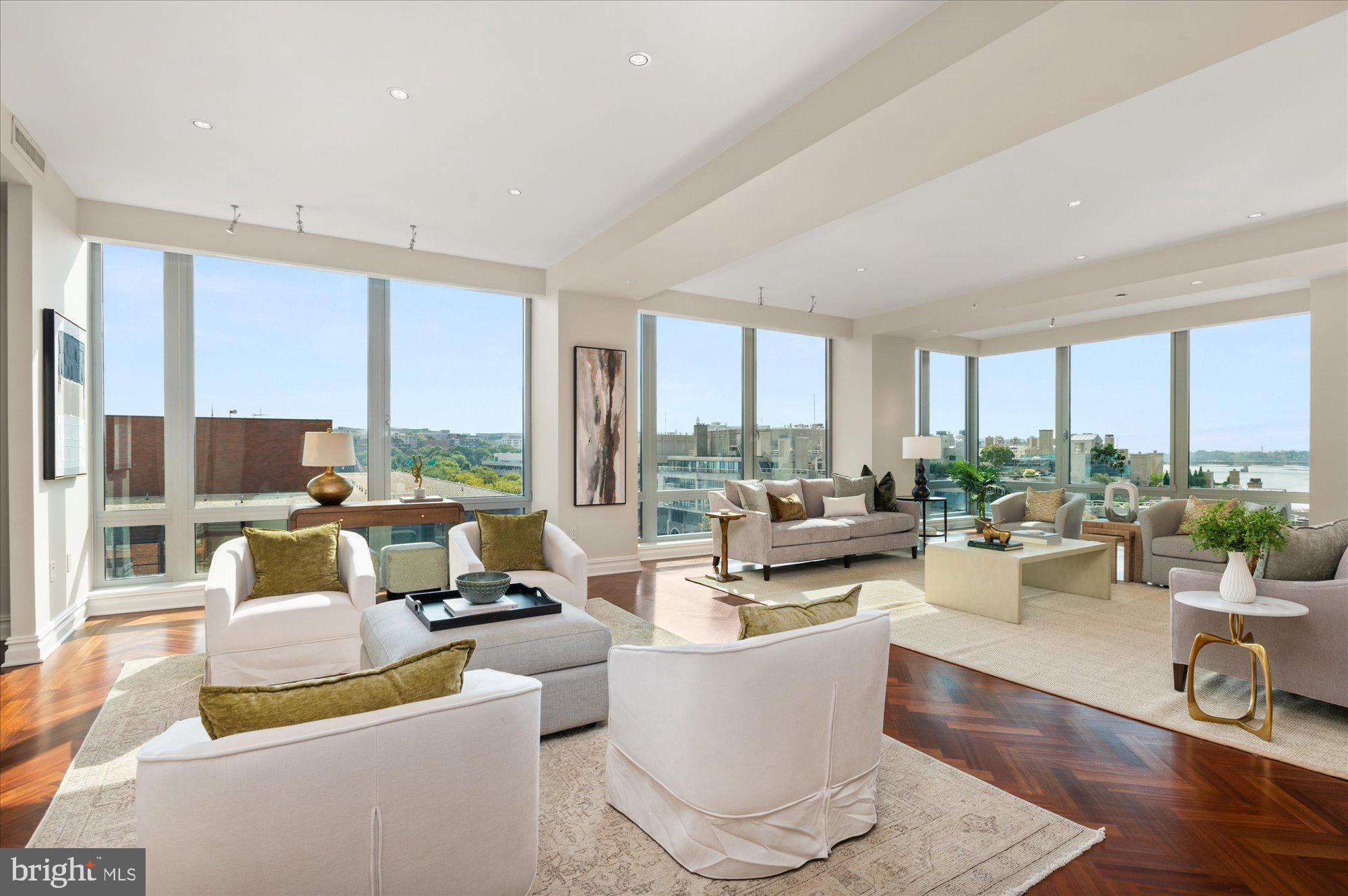 GEORGETOWN - Residential