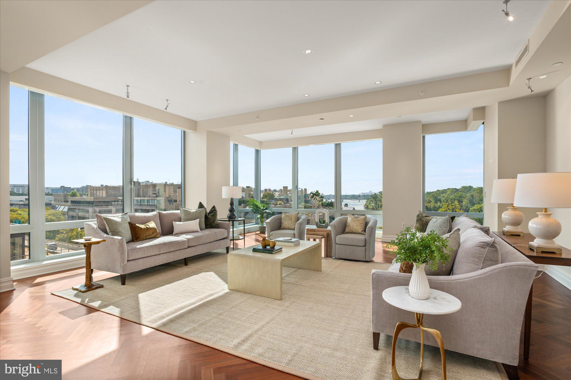 GEORGETOWN - Residential