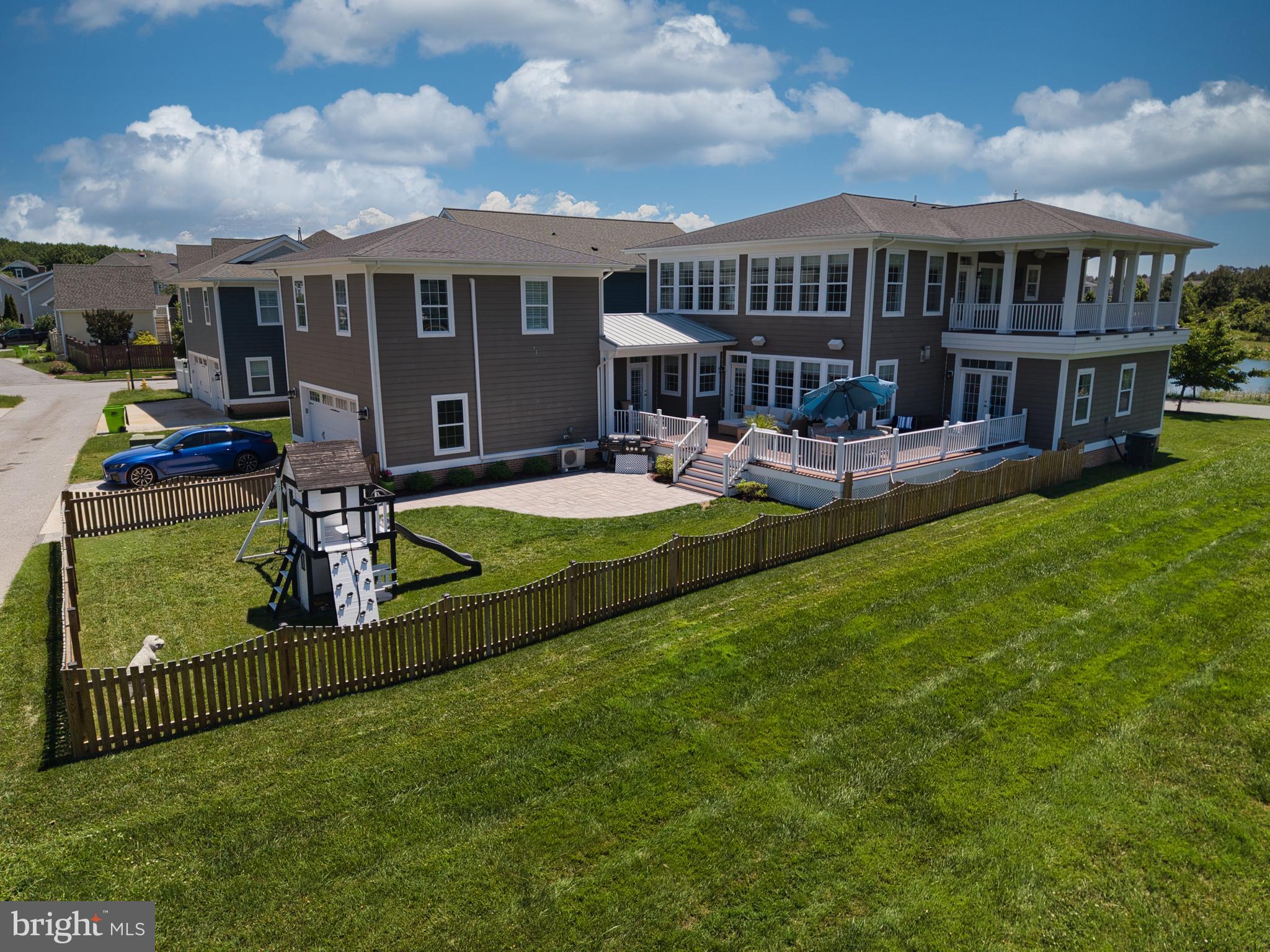 GIBSONS GRANT - Residential