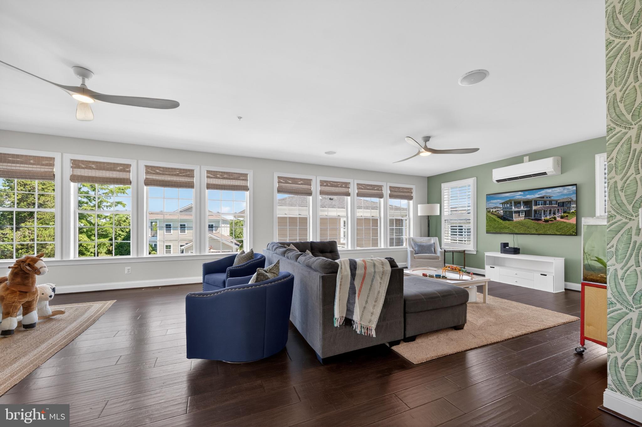 GIBSONS GRANT - Residential