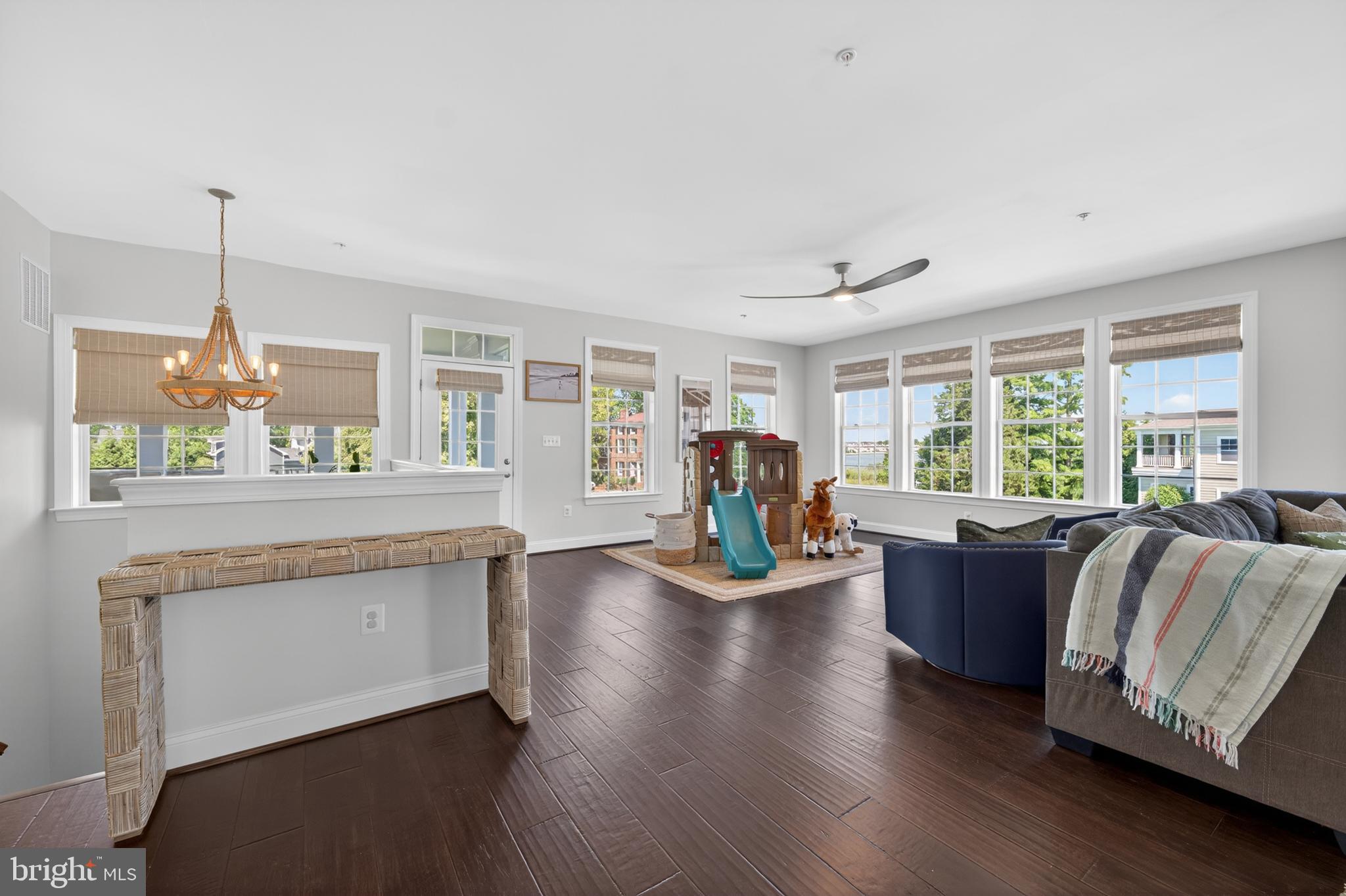 GIBSONS GRANT - Residential