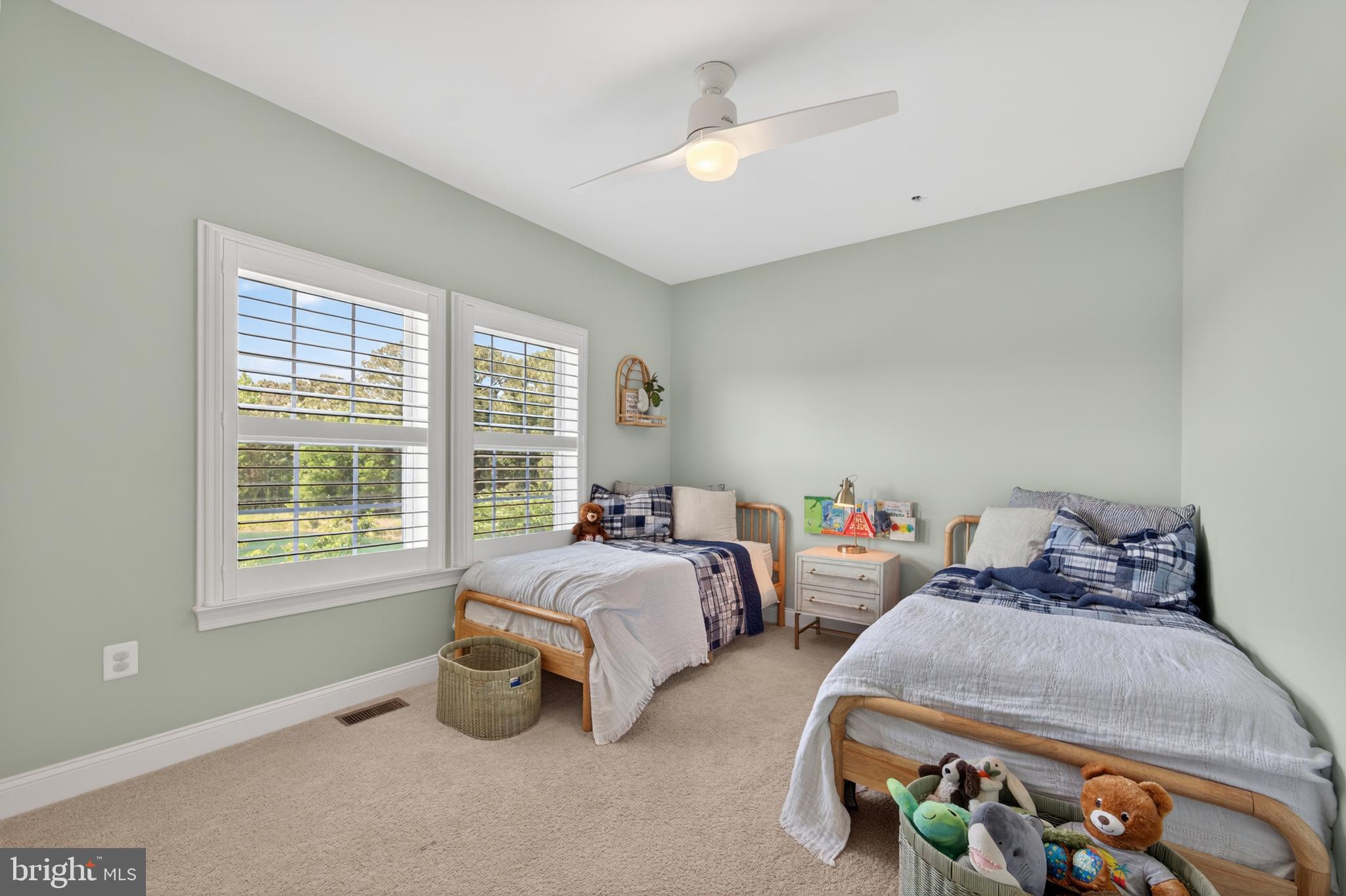 GIBSONS GRANT - Residential