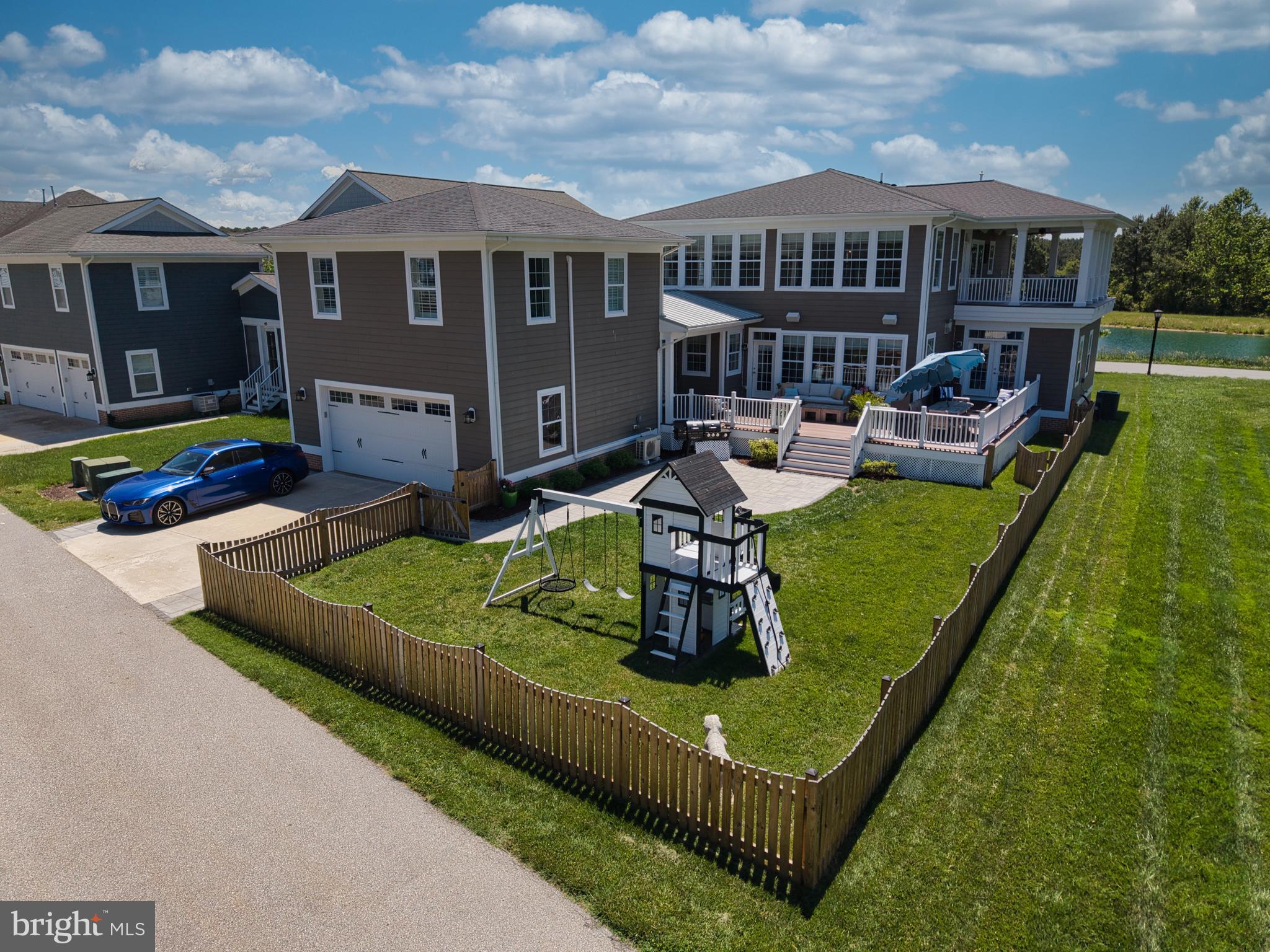 GIBSONS GRANT - Residential