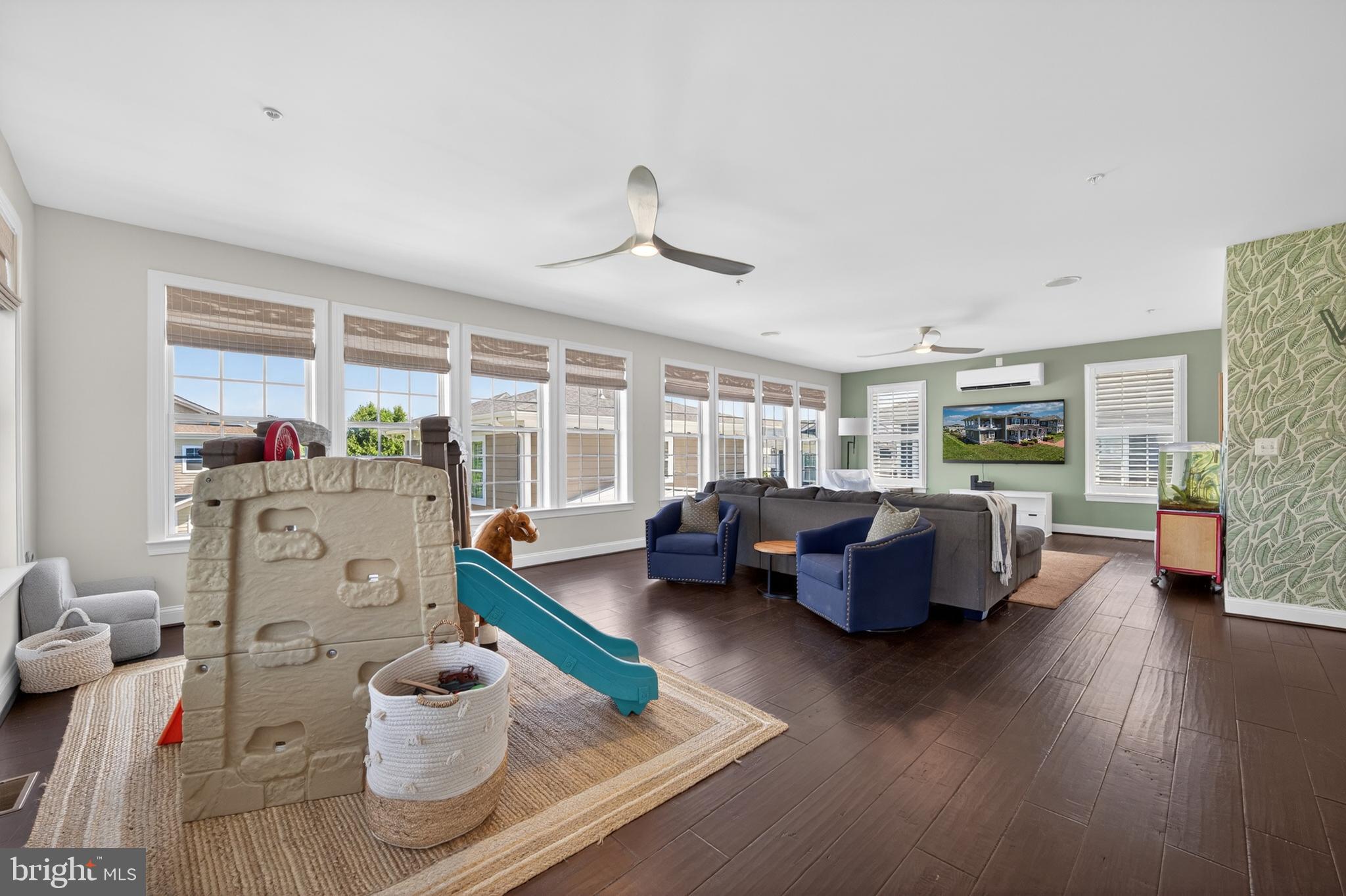 GIBSONS GRANT - Residential