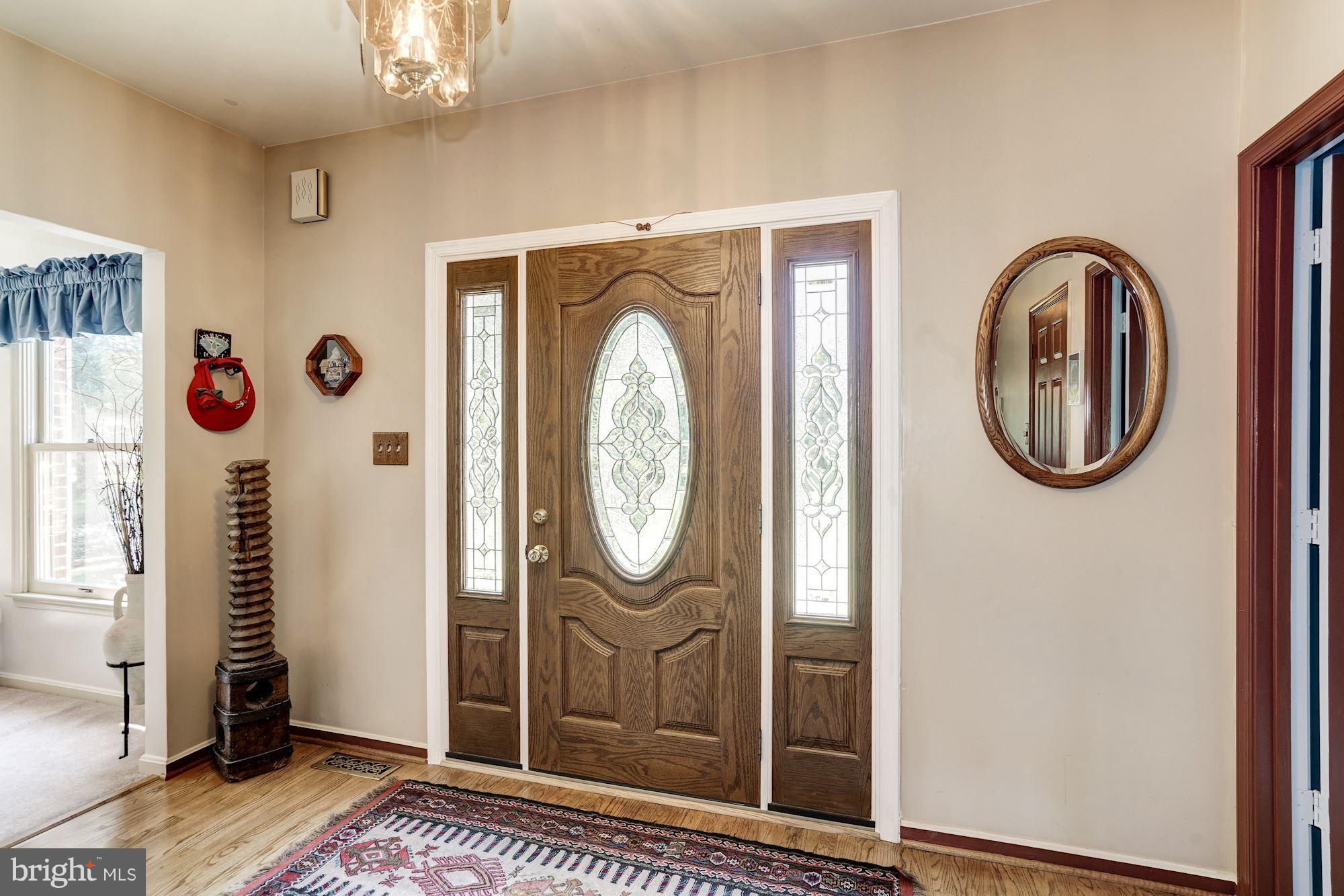 ENGLISH MEADOWS - Residential