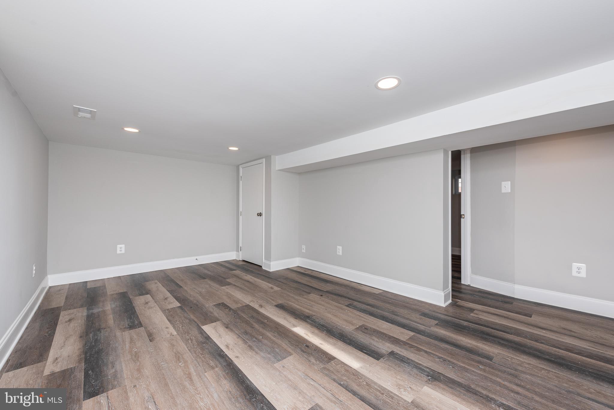 ROSEDALE - Residential