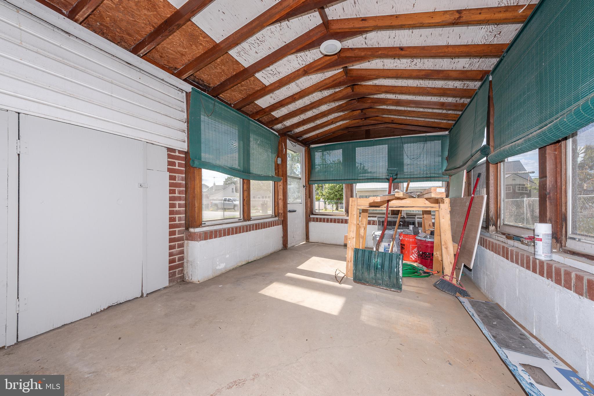 ROSEDALE - Residential