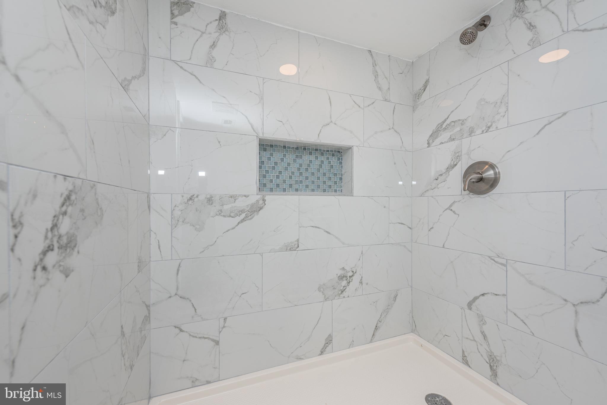 ROSEDALE - Residential