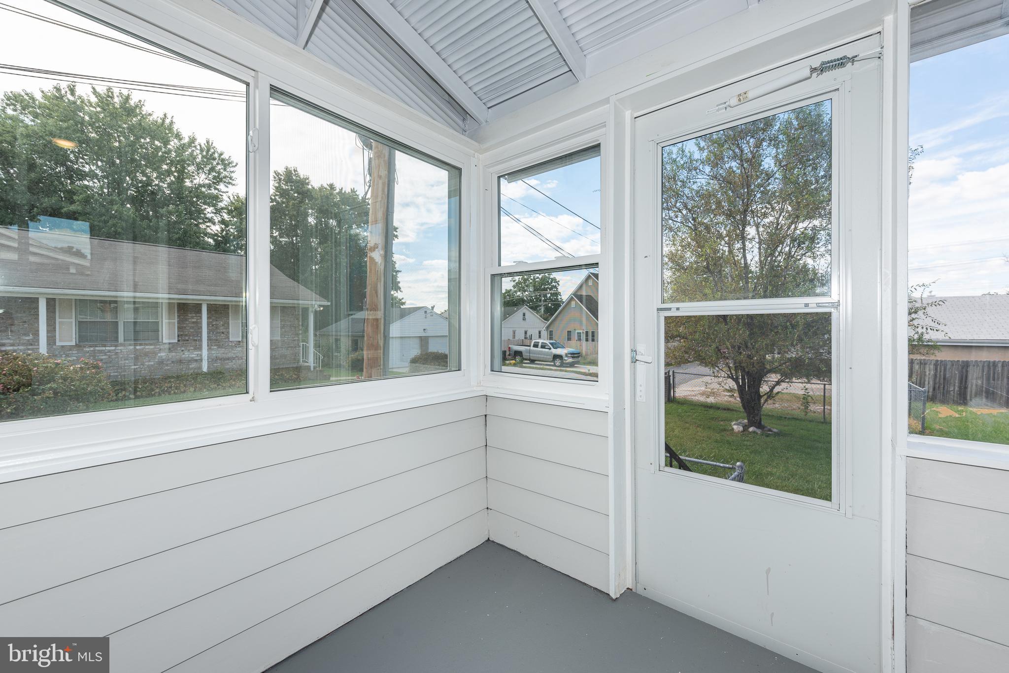 ROSEDALE - Residential