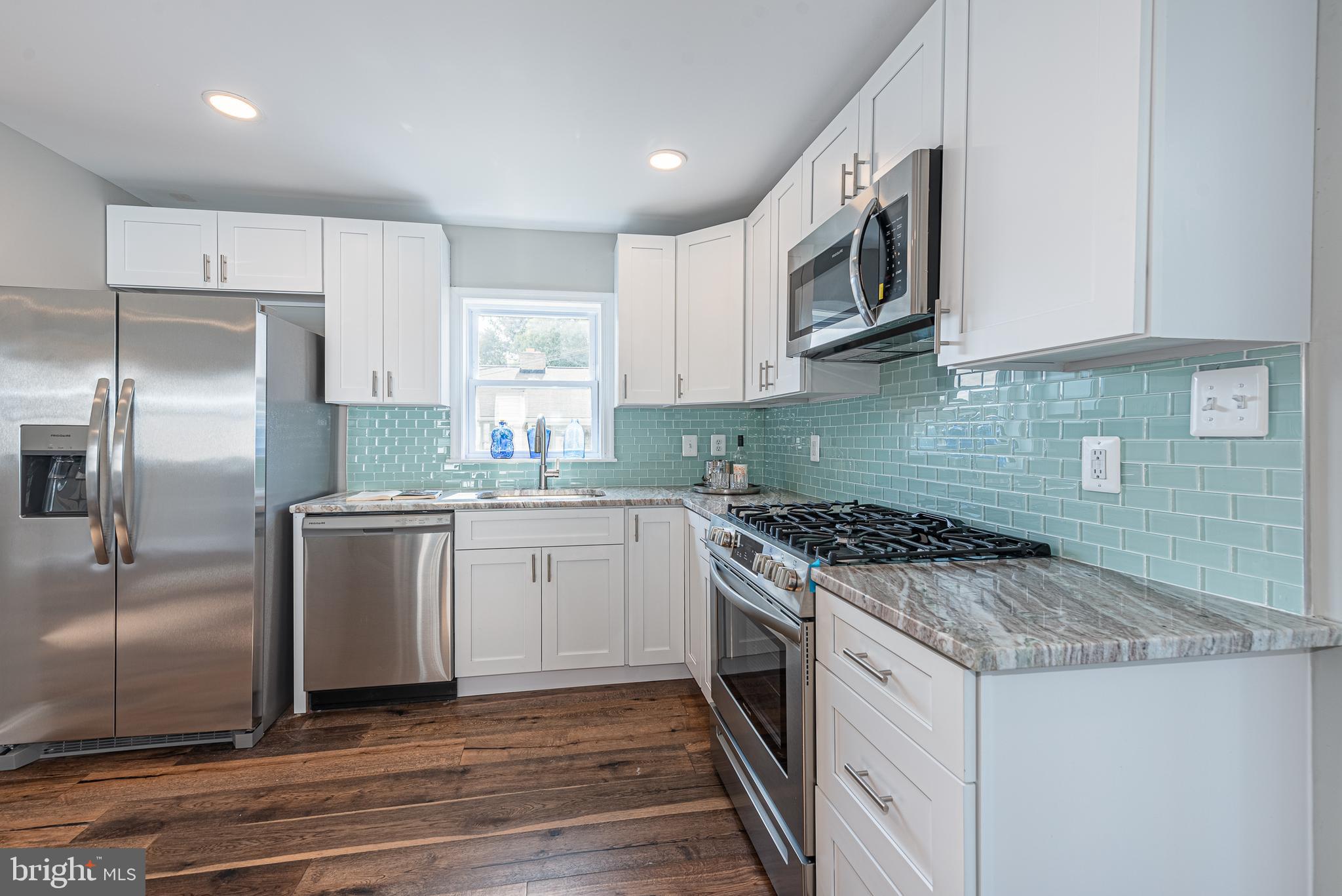 ROSEDALE - Residential