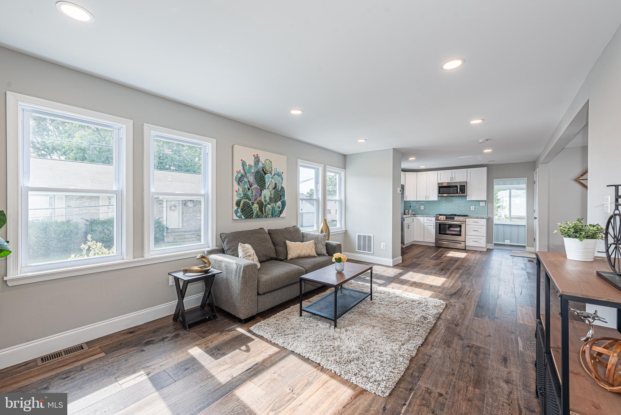 ROSEDALE - Residential