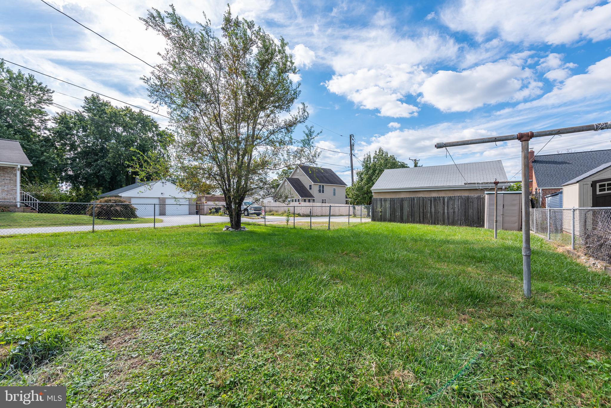 ROSEDALE - Residential